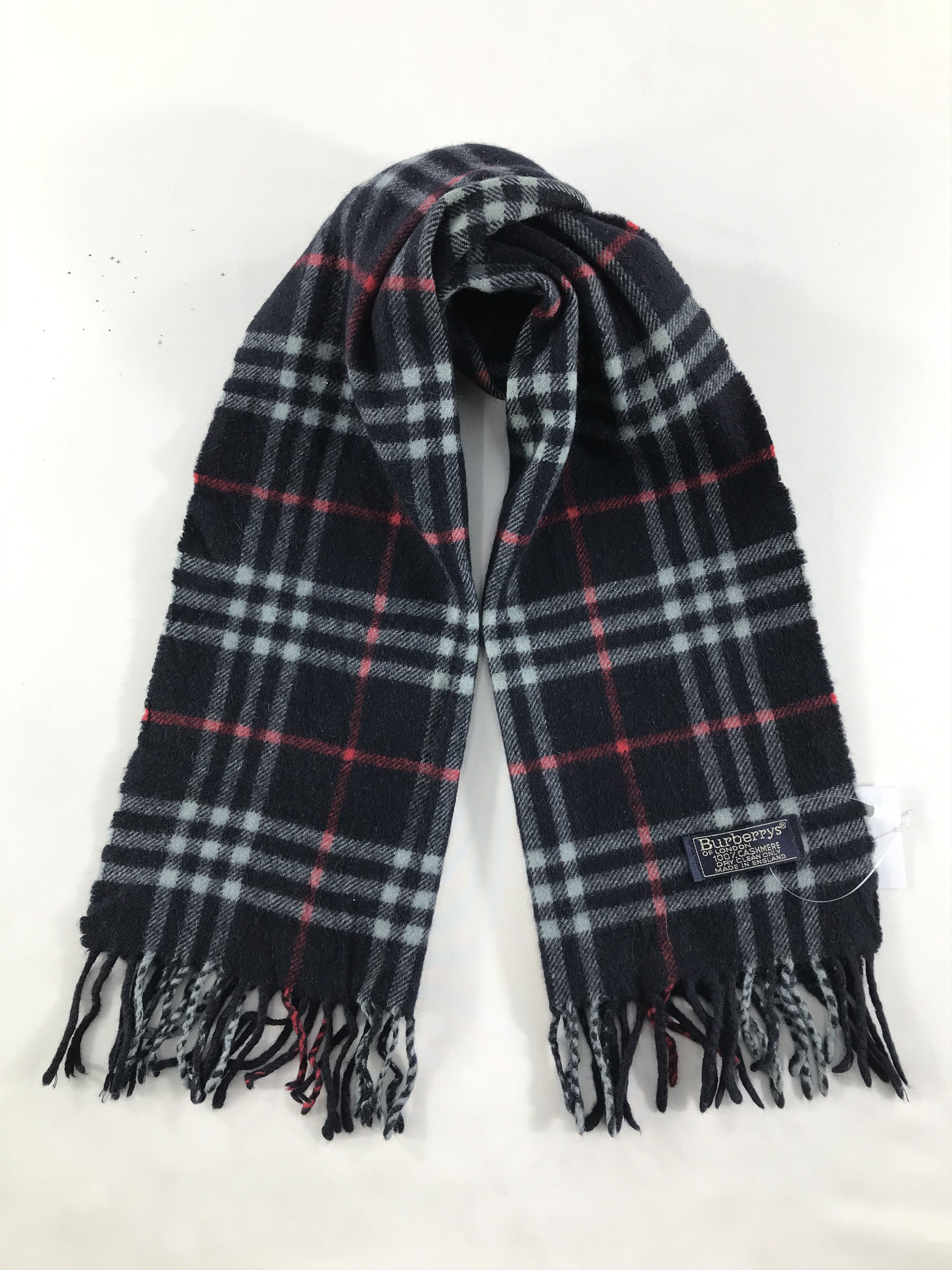 Burberry Vintage Burberry Scarf/Muffler/Neckwear MF971 Size ONE SIZE - 1 Thumbnail