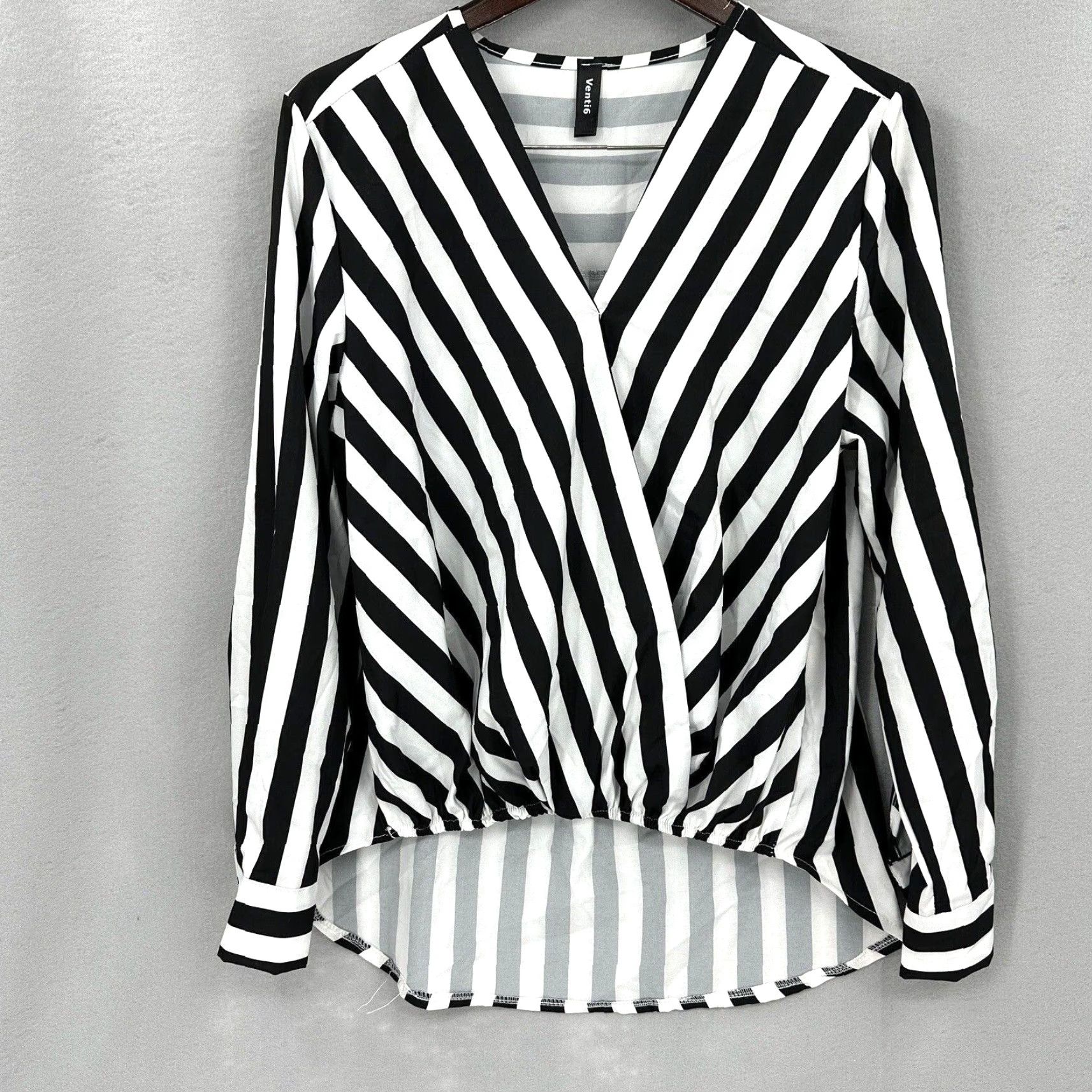 Vintage Venti 6 Blouse Womens Large V Neck Stripe Black - Casual, Business, Party/Cocktail - Long Sleeve - Pullover - Classic, All Seasons - Womens - Size L Size L / US 10 / IT 46 - 2 Thumbnail