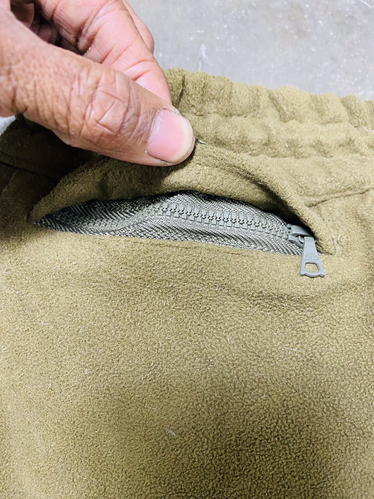 Sophnet. A10 Rare - Sophnet. Zip Riri Fleece Pant Size US 30 / EU 46 - 8 Thumbnail