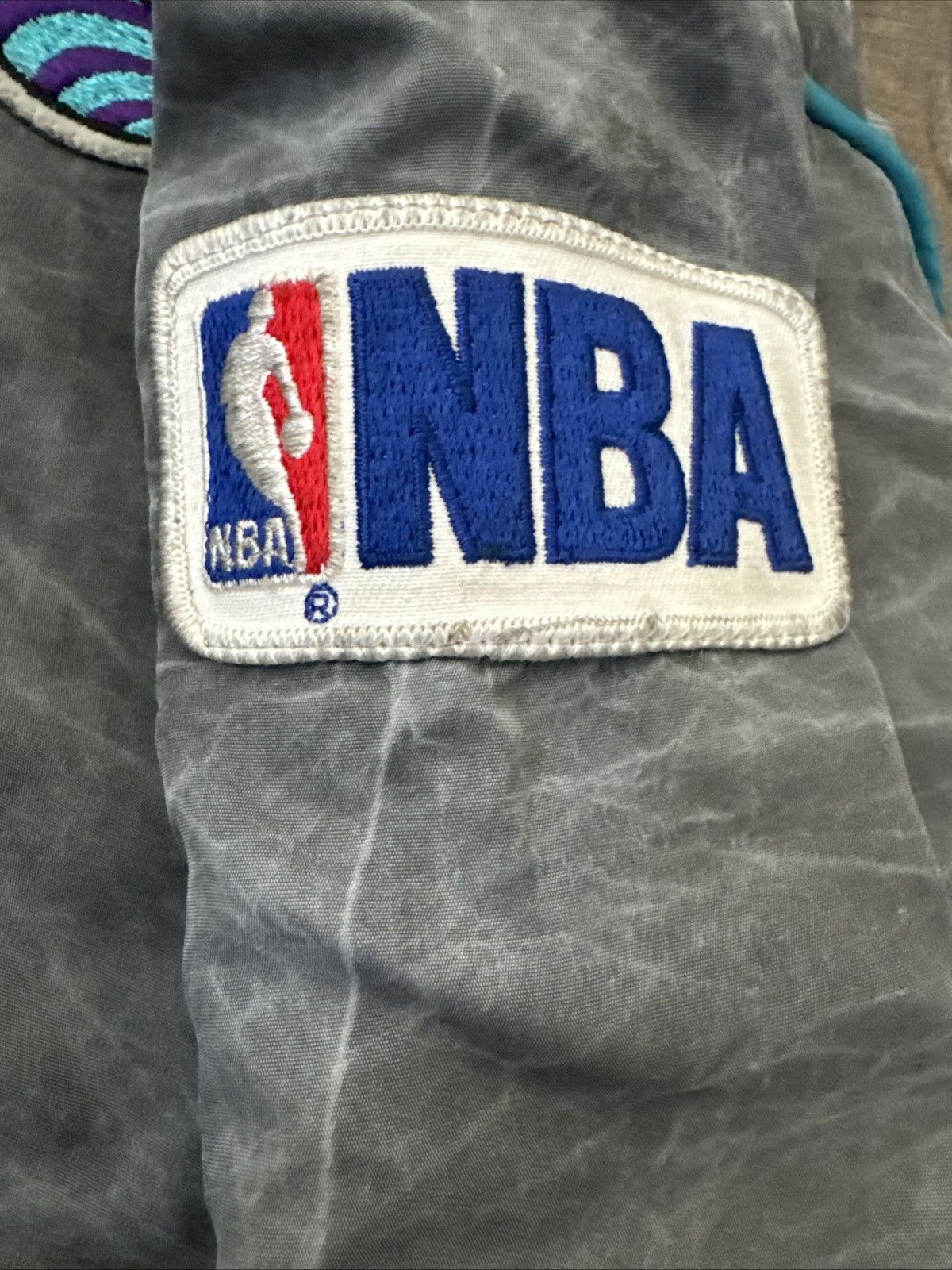 Starter × Vintage Vintage 90s starter nc Charlotte Hornets bomber jacket Size US XL / EU 56 / 4 - 7 Thumbnail