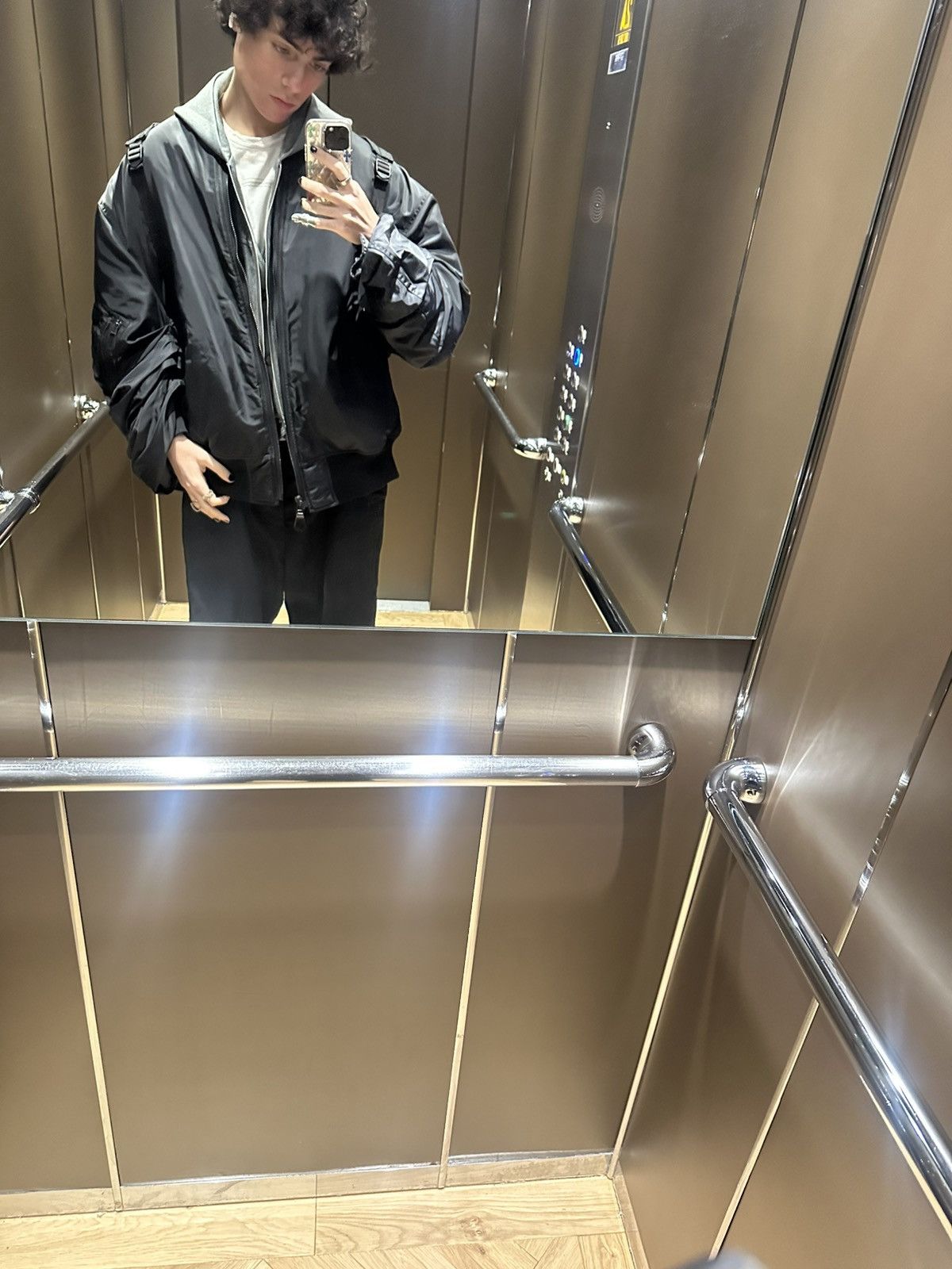 Junya Watanabe 1500€ Junya Watanabe oversized bomber jacket Size US M / EU 48-50 / 2 - 13 Thumbnail