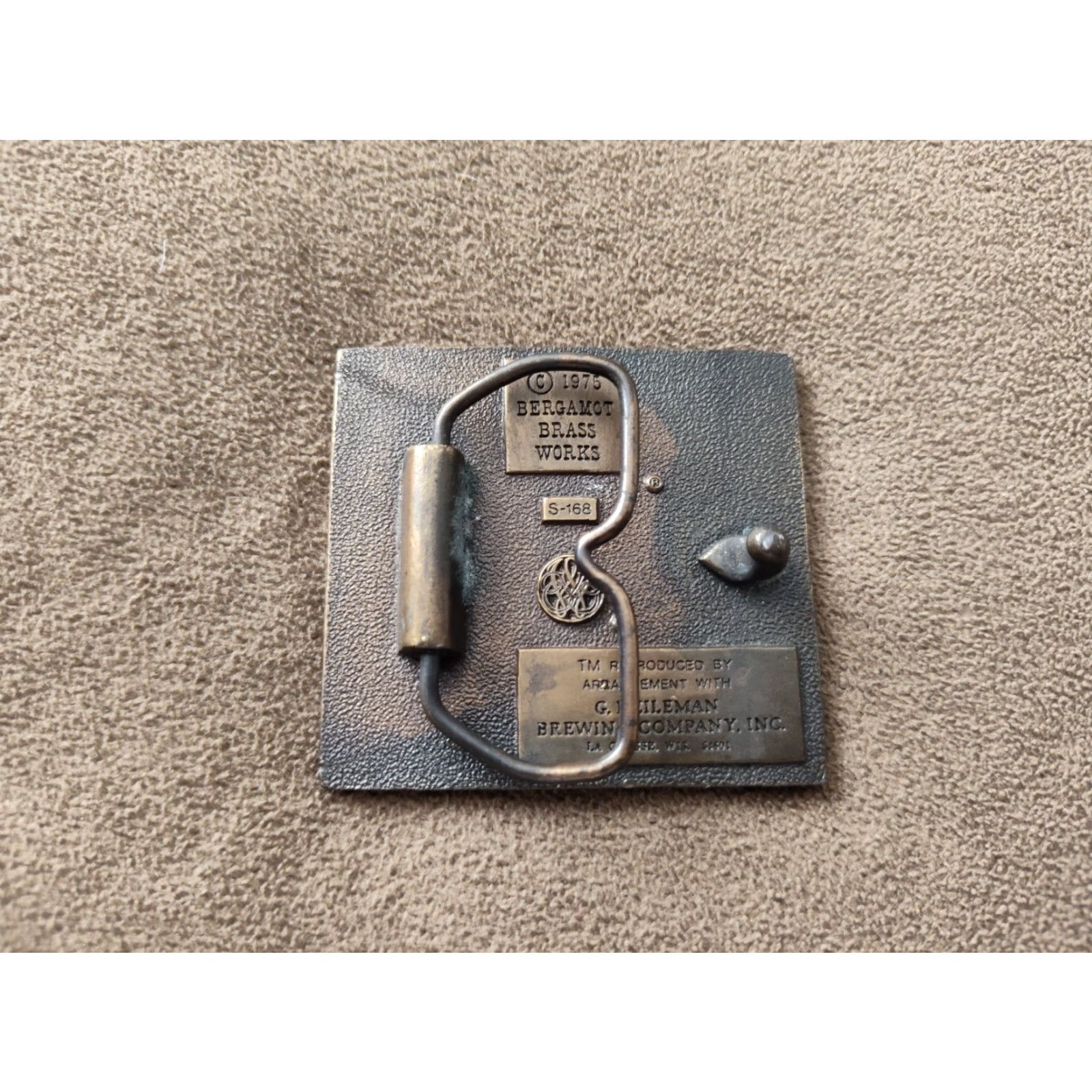Vintage VINTAGE 1970s HEILEMAN'S OLD STYLE Belt Buckle Brass Bergamot Brass Works Unisex Size ONE SIZE - 2 Thumbnail