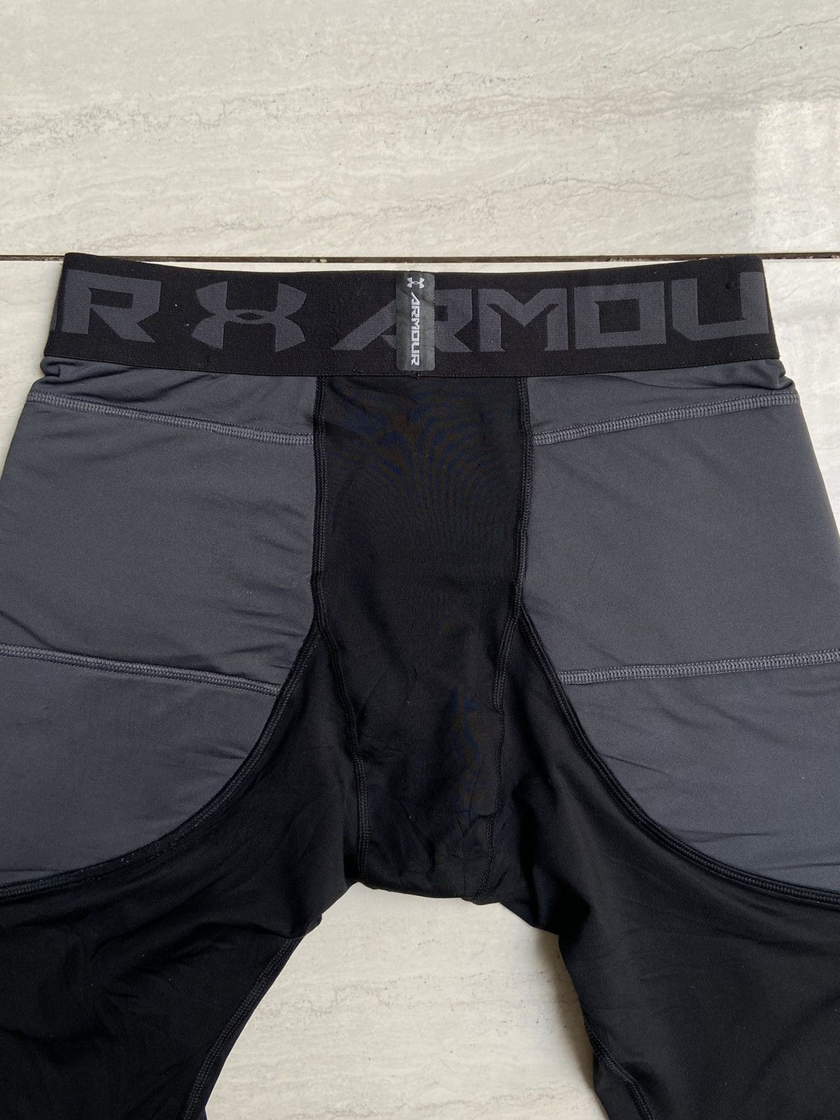 Under Armour Under Armour Heatgear Shorts Size US 26 / EU 42 - 5 Thumbnail