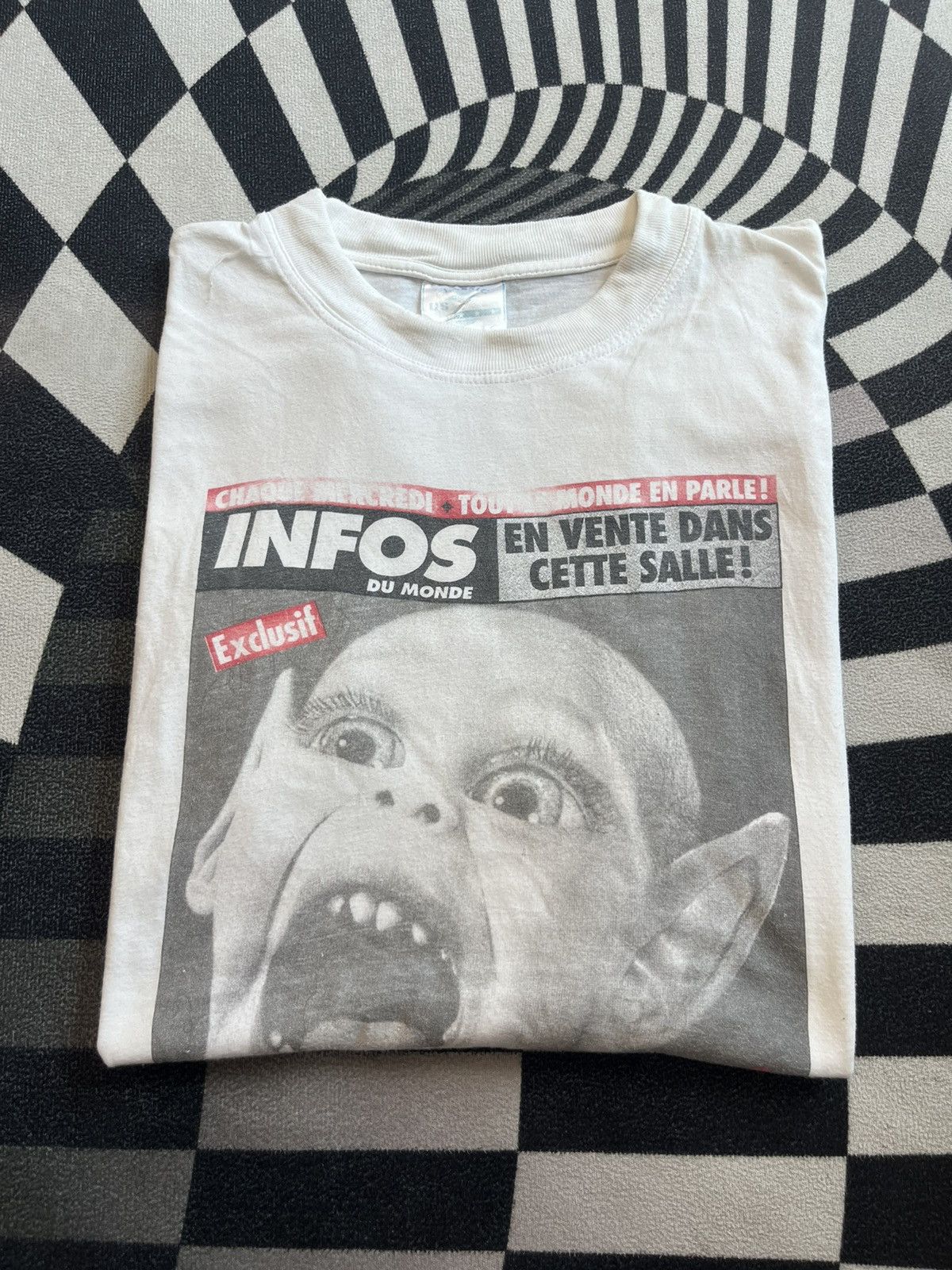 Vintage Vintage BAT BOY 90’s T-shirt Size US L / EU 52-54 / 3 - 1 Thumbnail