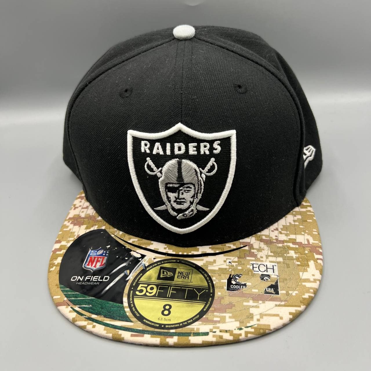 New Era Las Vegas Raiders Hat Men 8 Black Salute to Service Fitted Size ONE SIZE - 1 Thumbnail