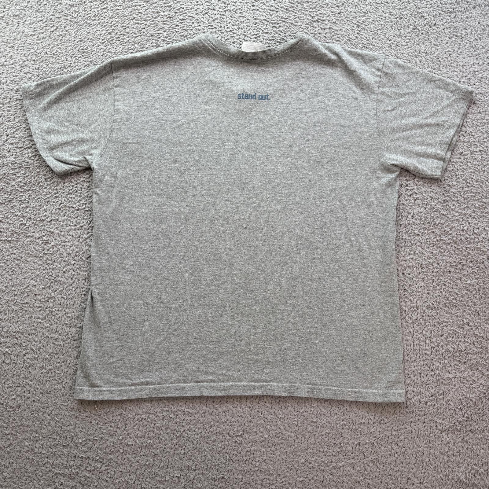 Nike Vintage Y2K Nike Center Logo T Shirt USA Grey Swoosh Tee L Size US L / EU 52-54 / 3 - 2 Thumbnail