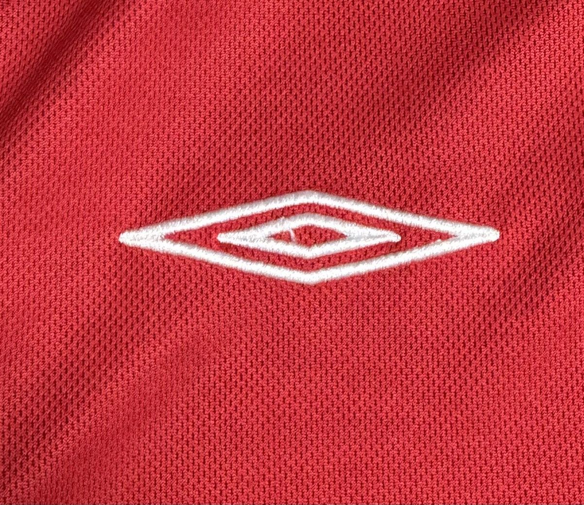 Umbro England 2002/04 Home Shirt Soccer Jersey Long Sleeve Umbro Size US L / EU 52-54 / 3 - 9 Thumbnail