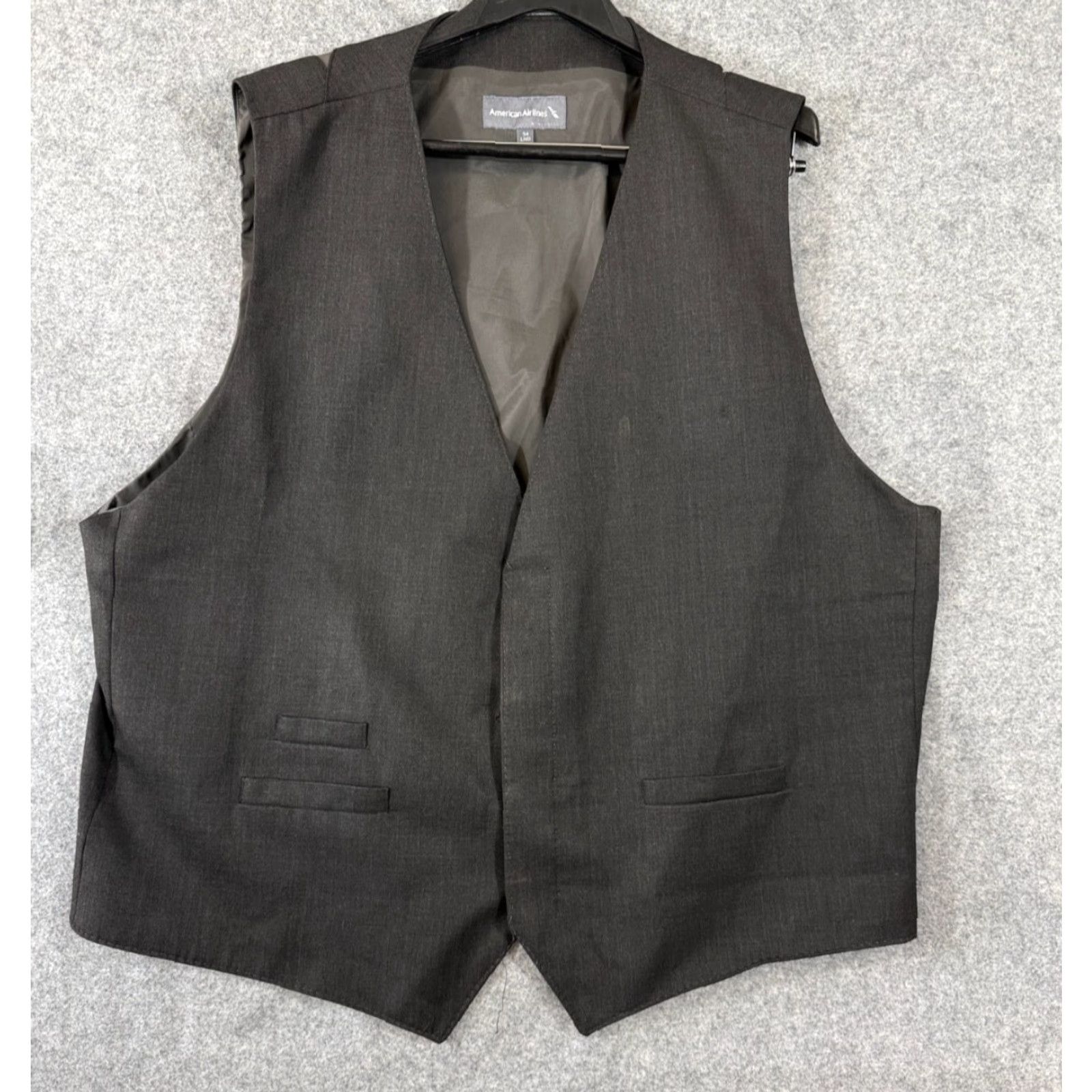 Vintage VINTAGE American Airlines Employee Vest Mens 54 LNG Charcoal Gray Wool Blend Lined Pockets Size US L / EU 52-54 / 3 - 2 Thumbnail