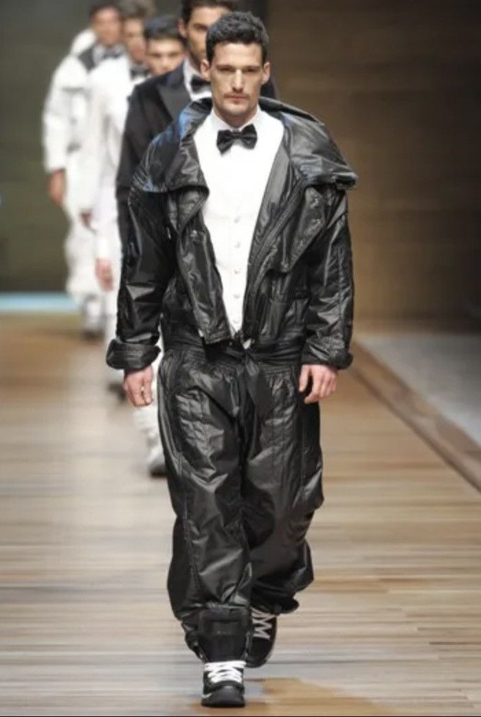 Dolce & Gabbana D & G Runway AW10 Ski Suit Size US 33 - 1 Thumbnail