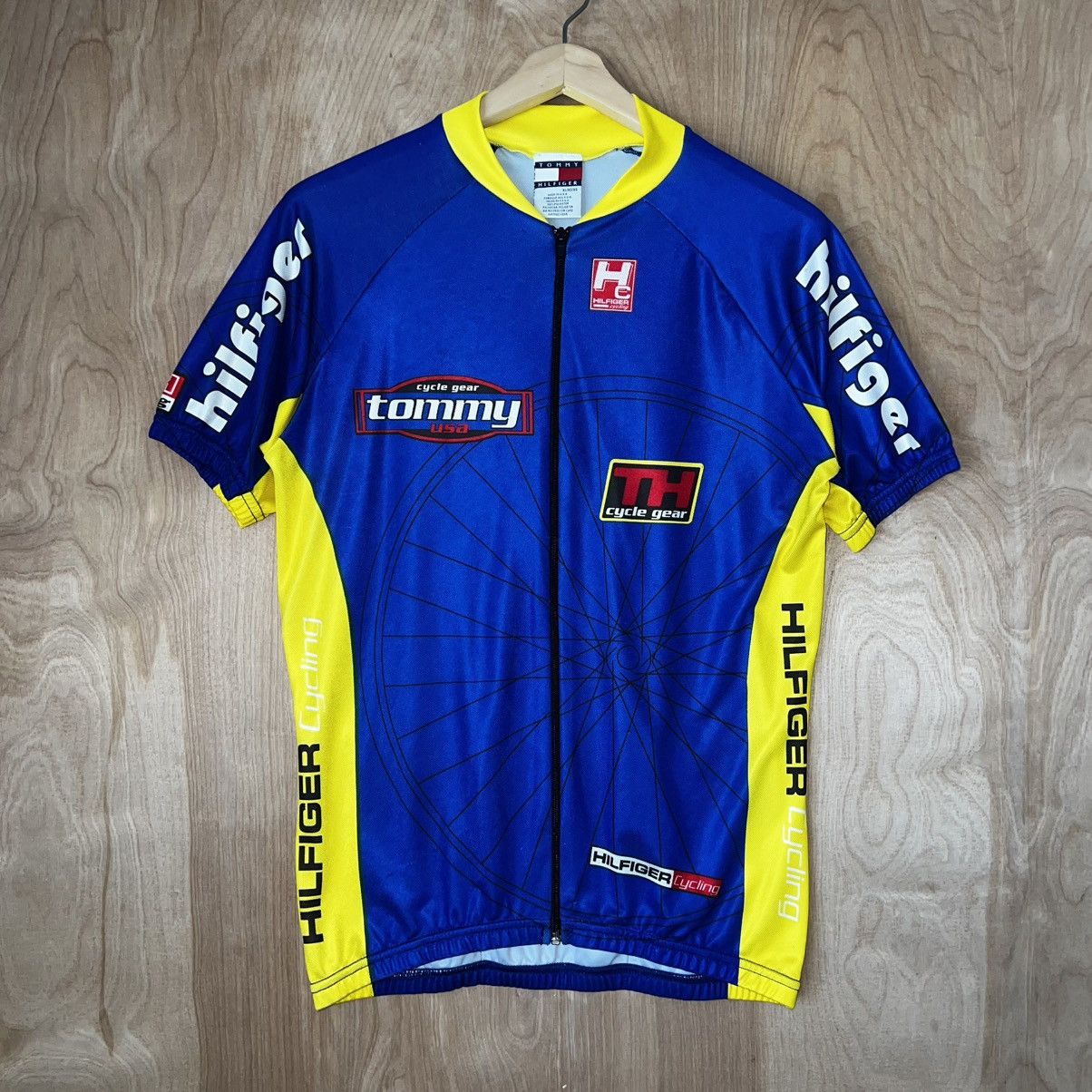 Tommy Hilfiger VINTAGE TOMMY HILFIGER USA MADE LOGO DESIGNER CYCLING JERSEY Size US XL / EU 56 / 4 - 1 Thumbnail