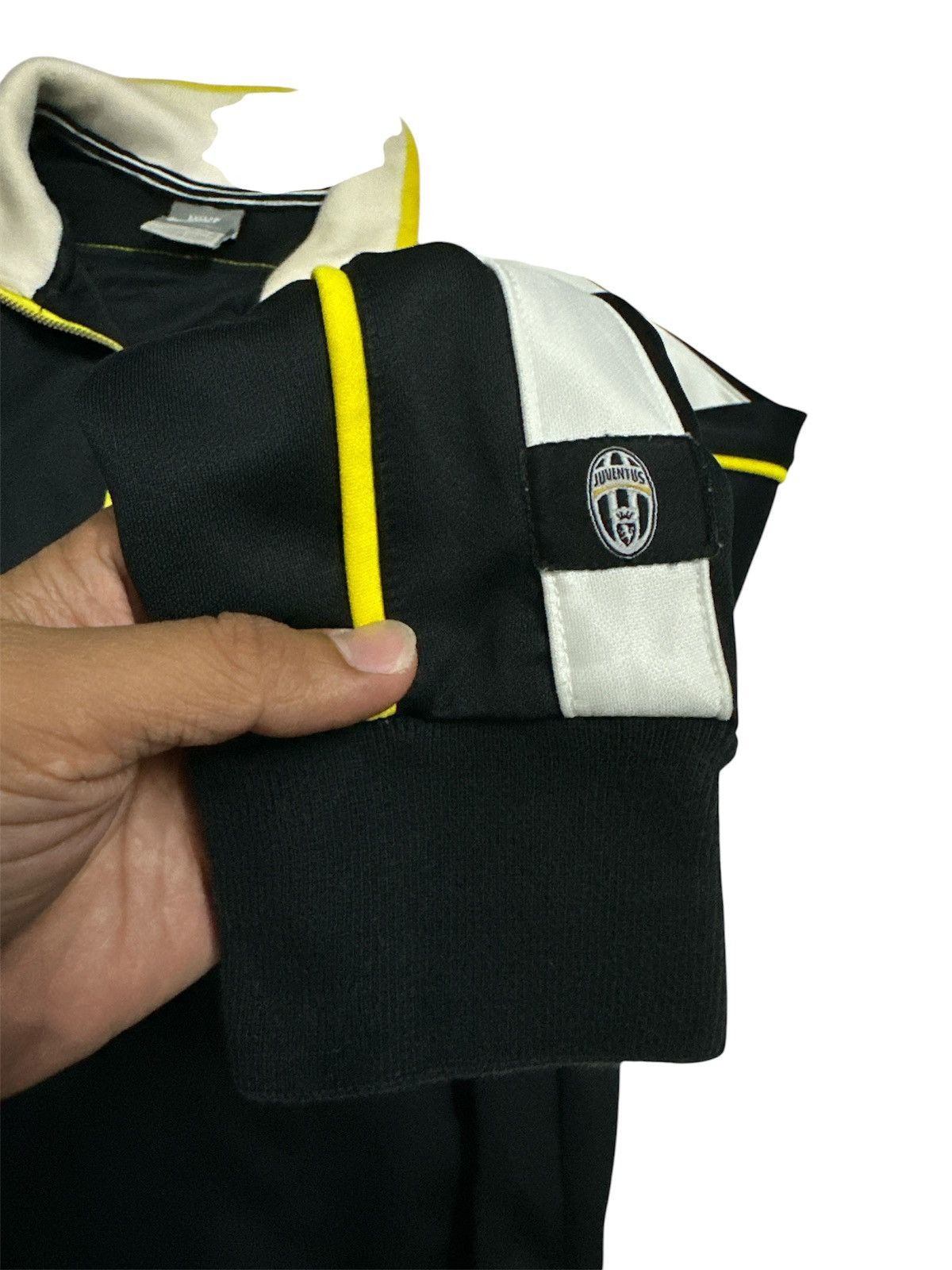 Vintage Nike Juventus Tracktop Sidetape 2008-2009 Y2K Lgb Goa Style Size US M / EU 48-50 / 2 - 4 Thumbnail