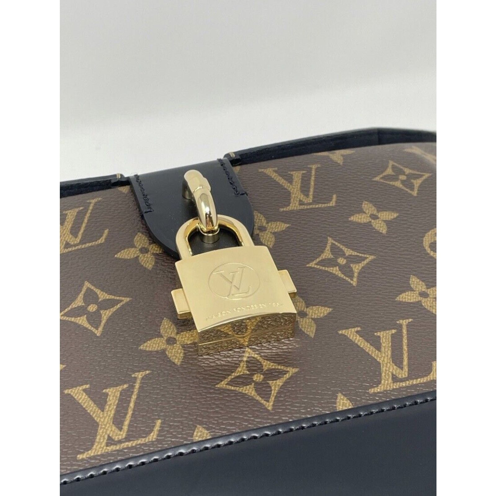 Louis Vuitton Bento Box EW Reverse Monogram