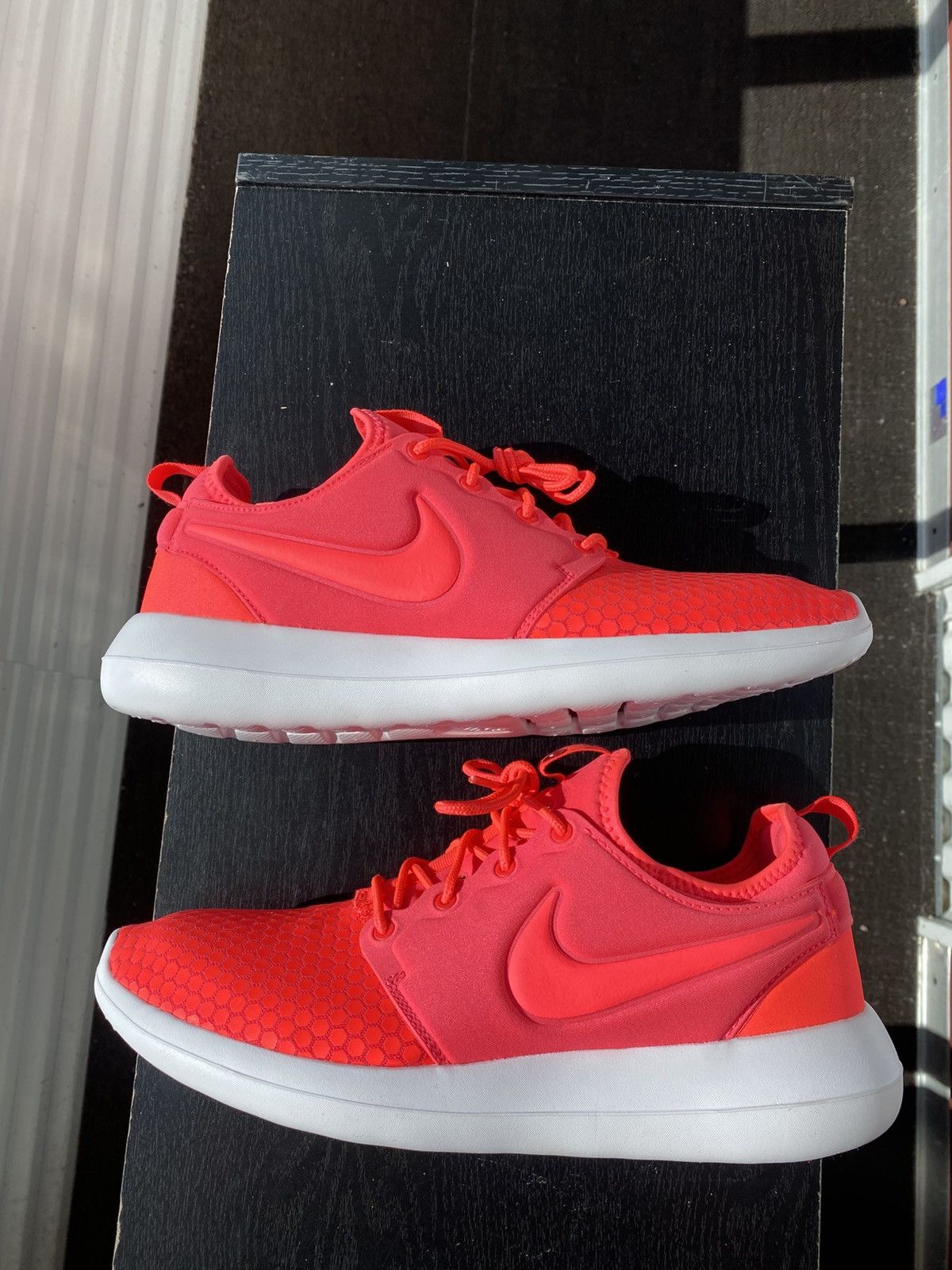 Nike × Vintage Size 10 - Nike Roshe Two SE Gym Red Size US 10 / EU 43 - 3 Thumbnail