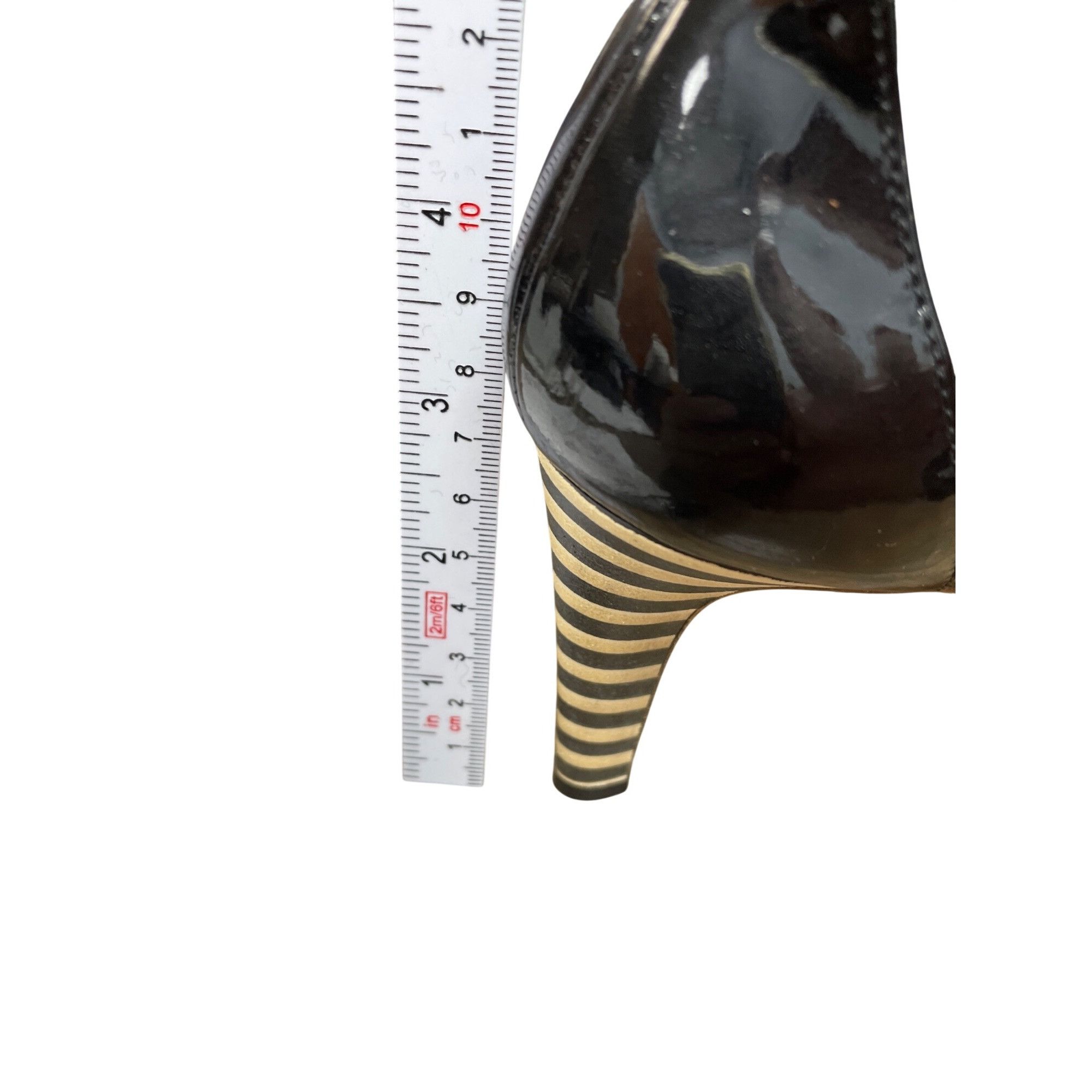Kate Spade Kate Spade New York womans Patent Leather Striped Heels Sz 1 Size US 10 / IT 40 - 13 Thumbnail