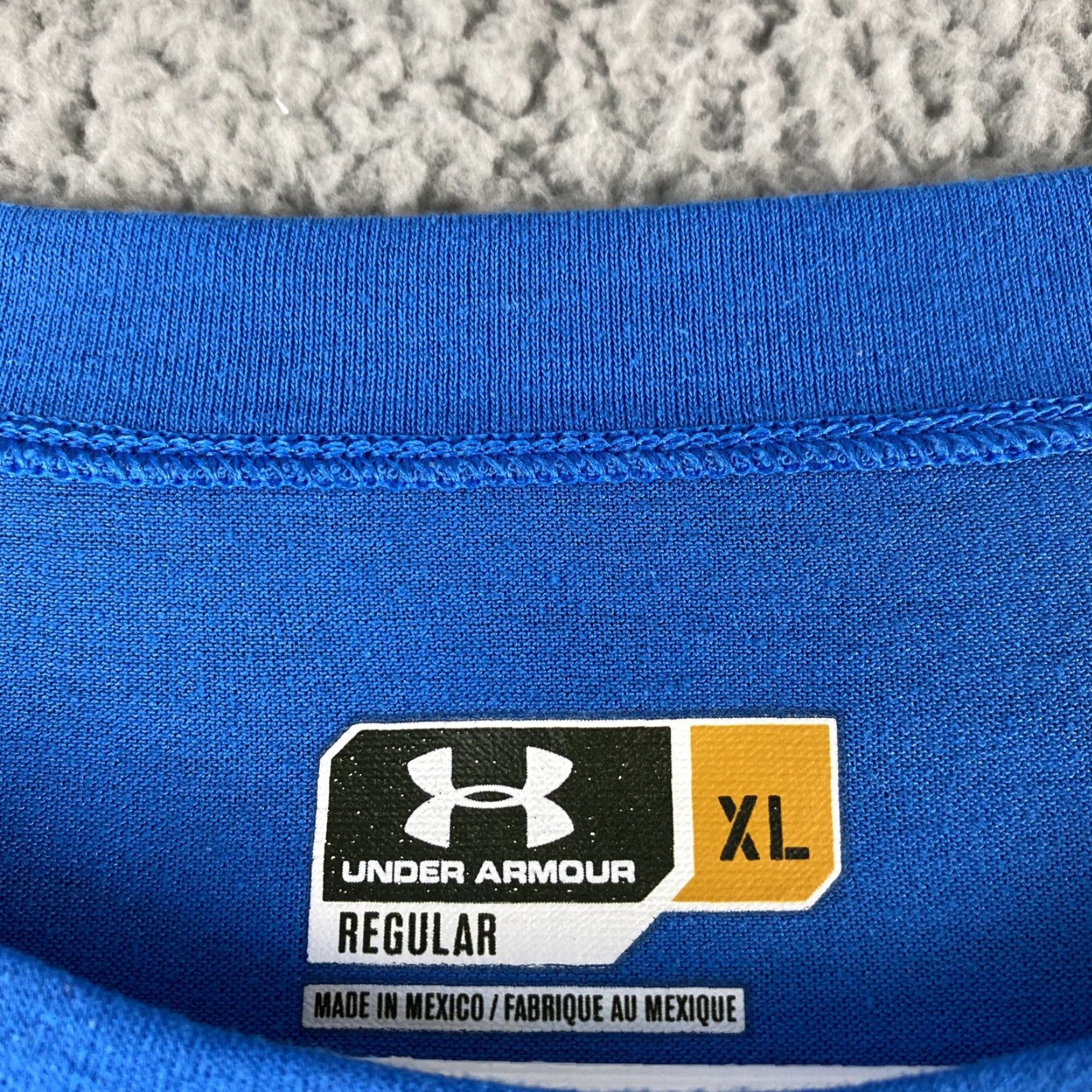 Under Armour Under Armour HeatGear Light Short Sleeve T-Shirt Mens XL White Logo Size US XL / EU 56 / 4 - 5 Thumbnail