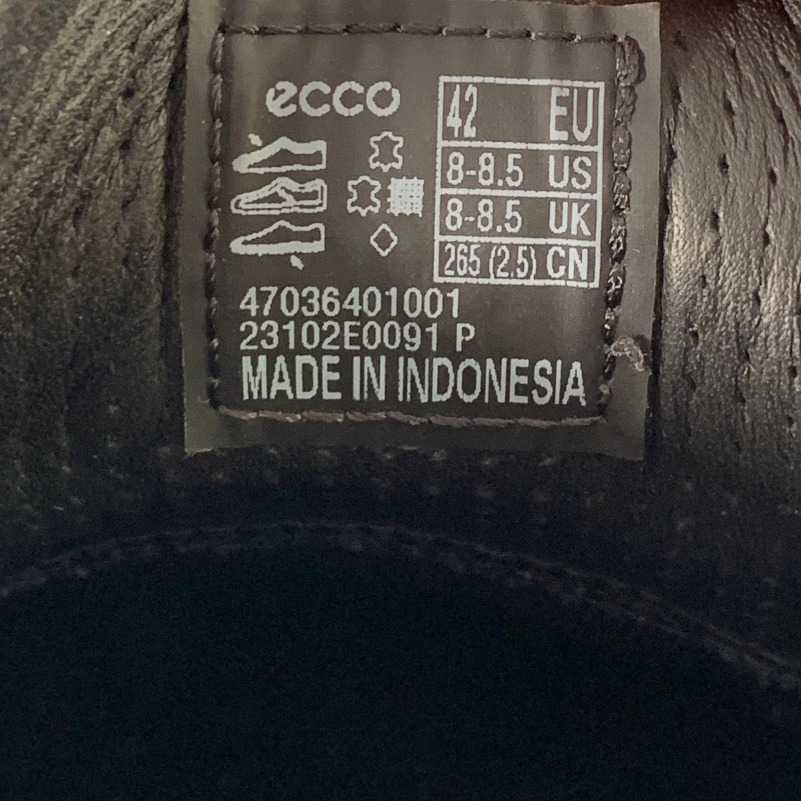 Ecco ECCO Size 9 Soft 7 Black White Leather Low Top Sneakers Size US 9 / EU 42 - 9 Thumbnail