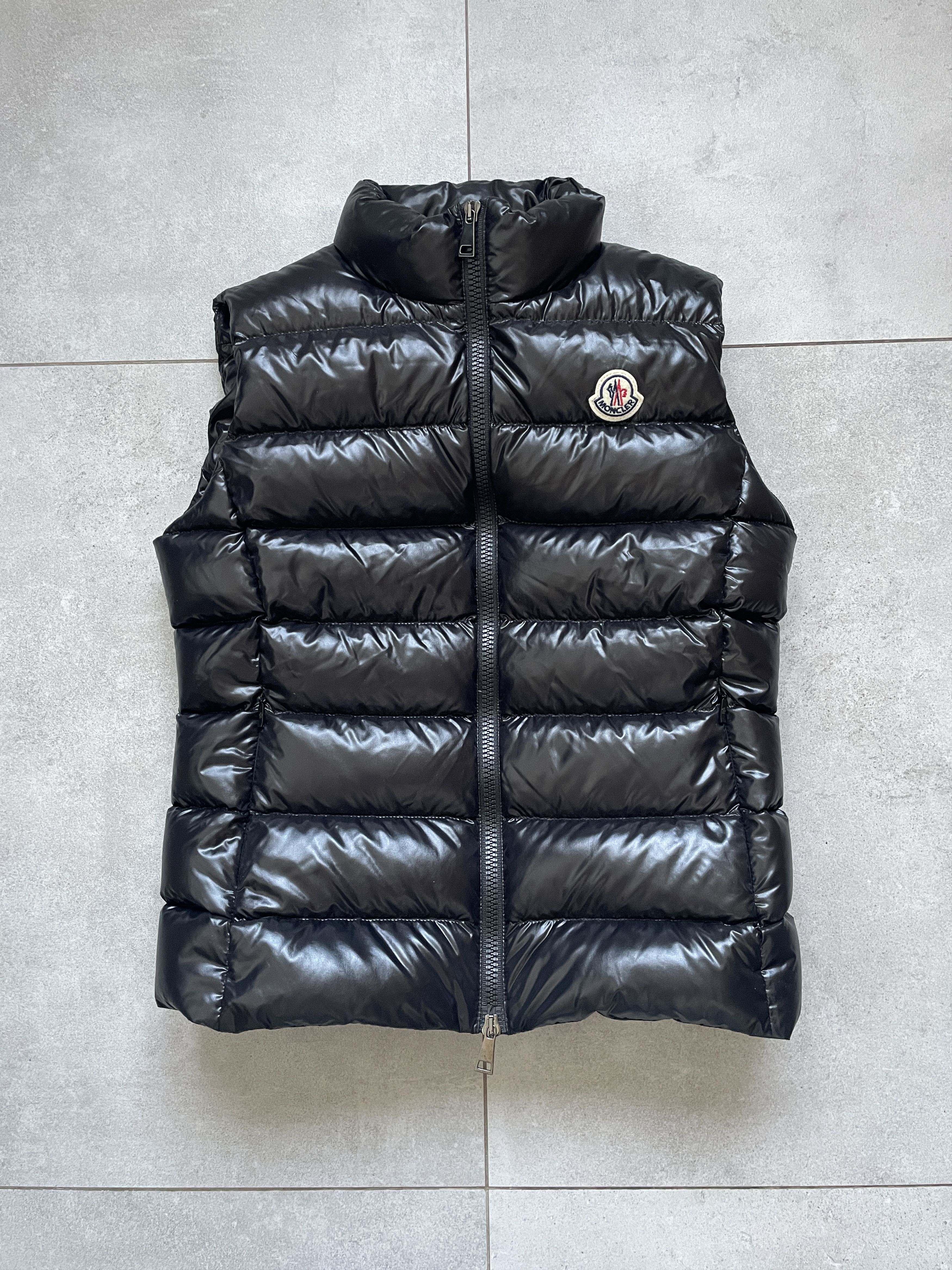 Moncler MONCLER BLACK SHINY CHANY GILET PUFFER VEST Size US S / EU 44-46 / 1 - 1 Thumbnail