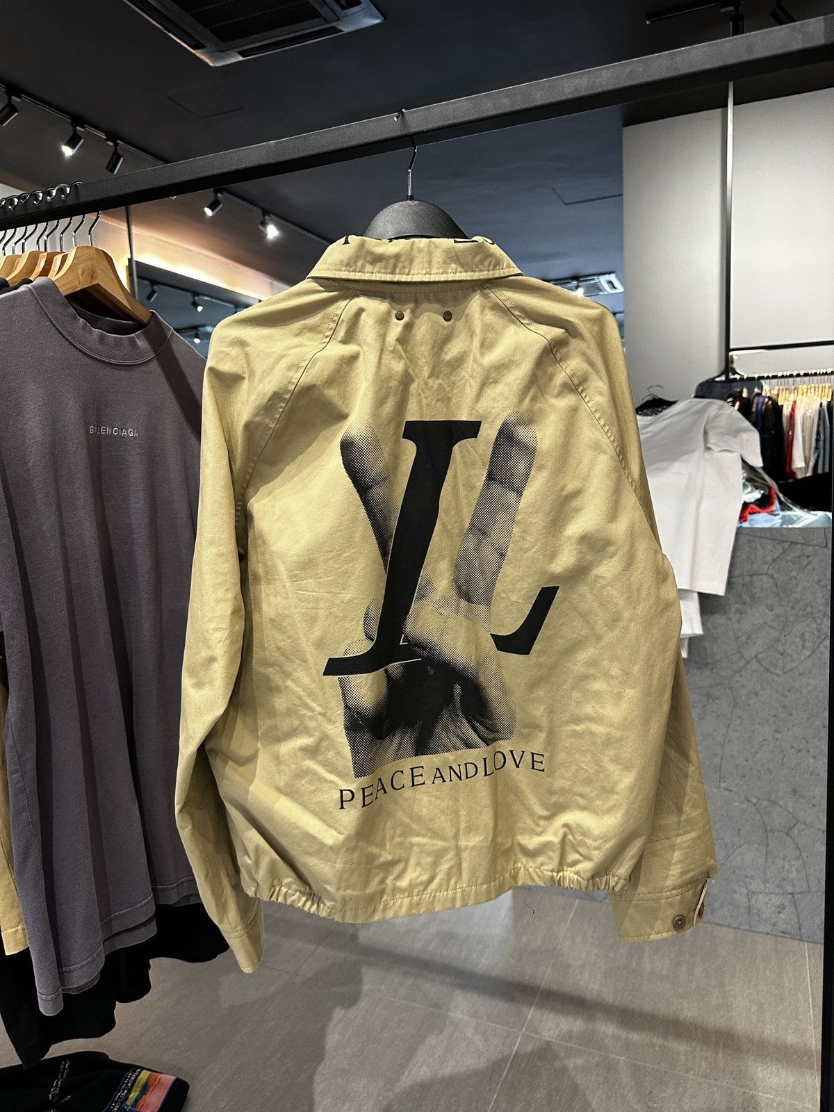 Louis Vuitton Peace And Love | Grailed