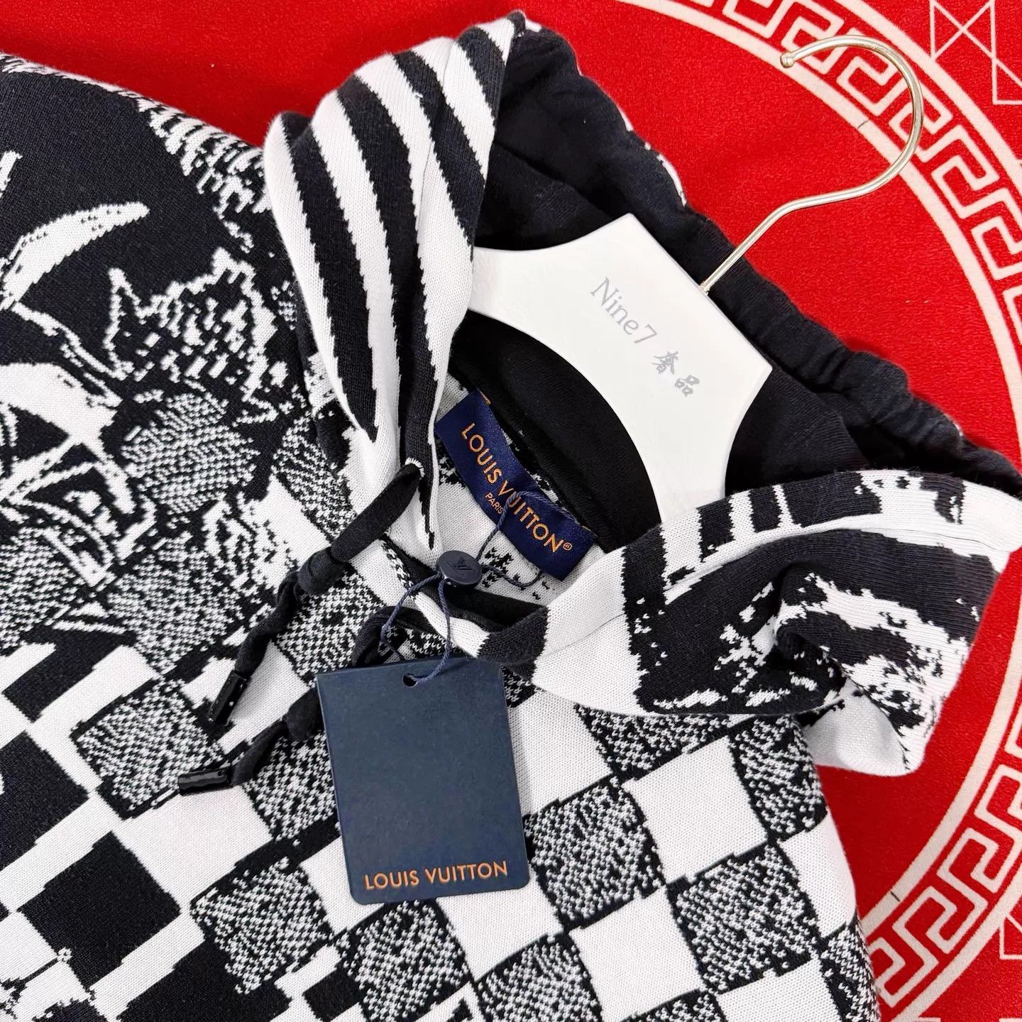Louis Vuitton LV Black & White Monogram Graffiti Hoodie M NWT Size US M / EU 48-50 / 2 - 3 Thumbnail