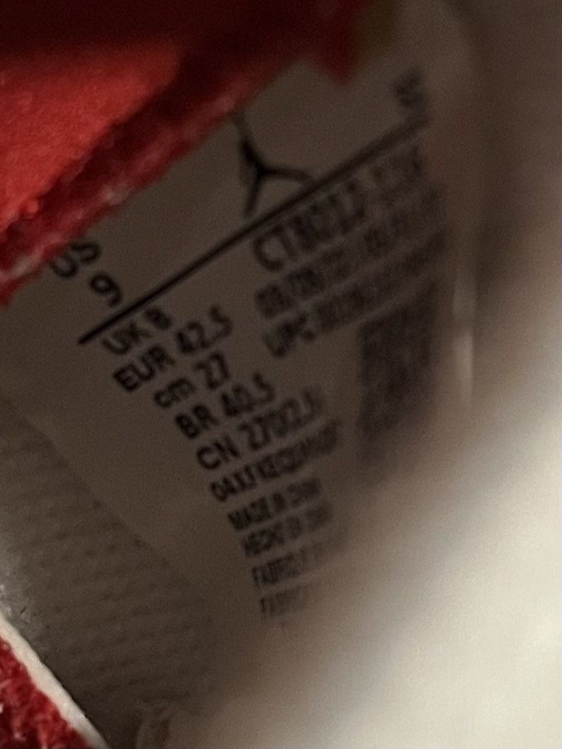 Jordan Brand Air Jordan 11 Retro Cherry White Varsity Red Sneakers Size US 9 / EU 42 - 6 Thumbnail