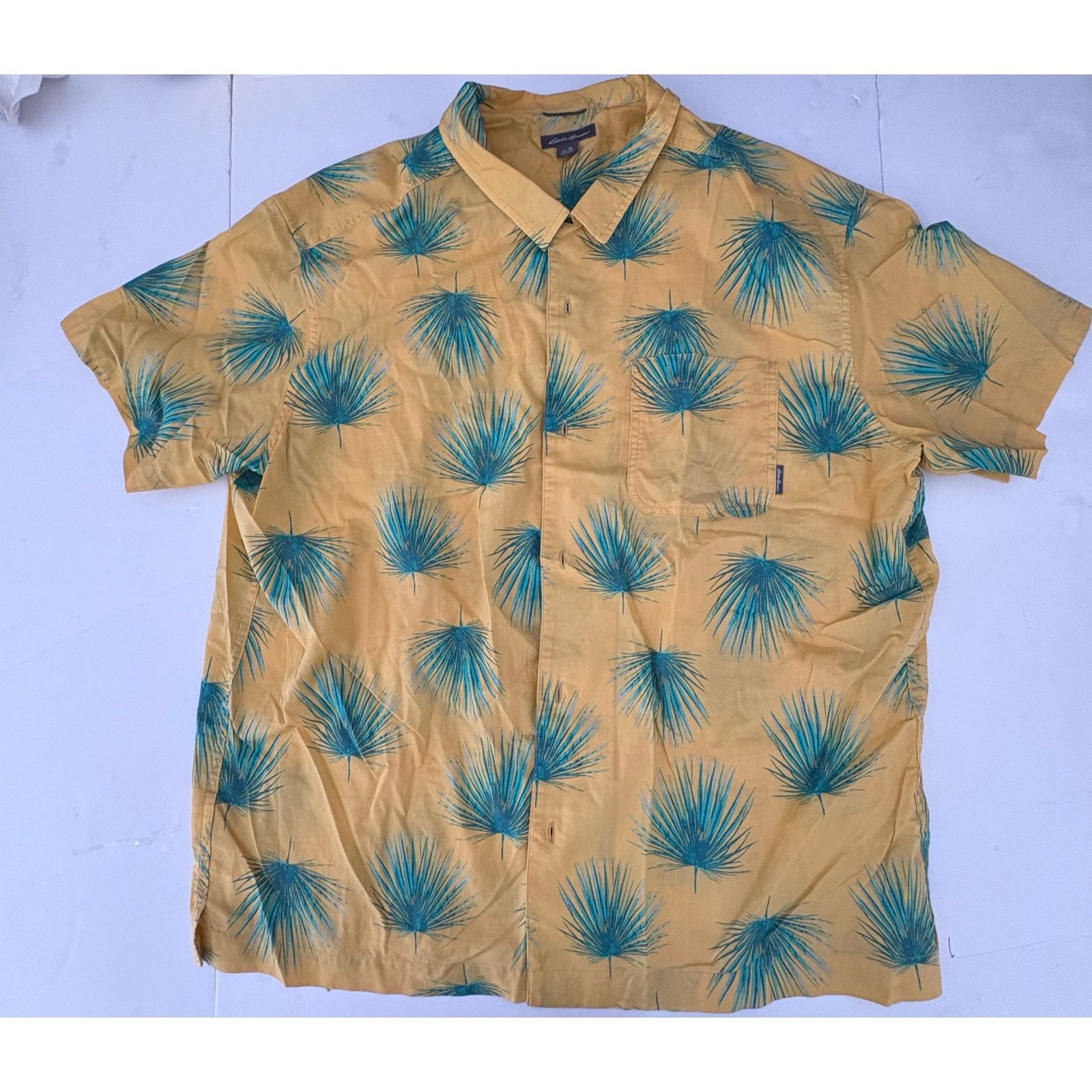 Eddie Bauer Eddie Bauer men’s button up shirt XL short sleeve Size US XL / EU 56 / 4 - 1 Thumbnail