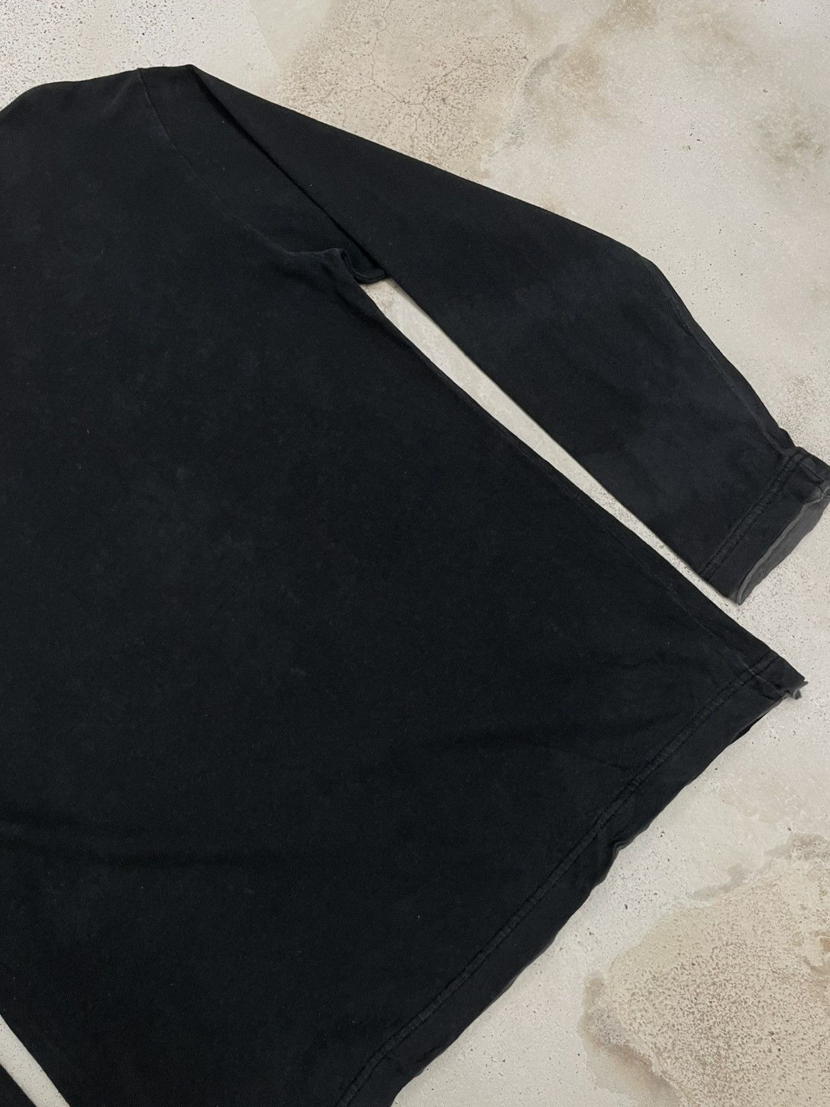 Japanese Brand Faded Dog Cigar Disruption Y2K Wording Layered Tee Size US M / EU 48-50 / 2 - 11 Thumbnail