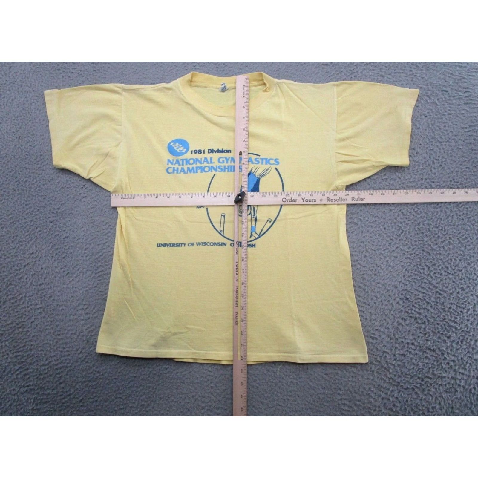 Vintage VINTAGE NCAA Gymnastics National Championship Division II Shirt Mens L Yellow 1981 Artex T-Shirt Size US L / EU 52-54 / 3 - 5 Thumbnail