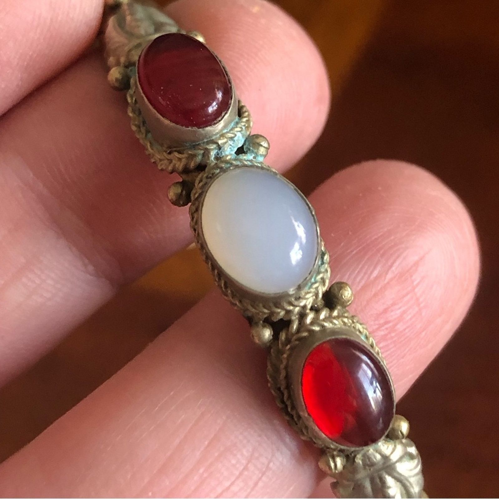 Vintage Vintage handcrafted genuine ruby and opaline bracelet Size ONE SIZE - 2 Thumbnail