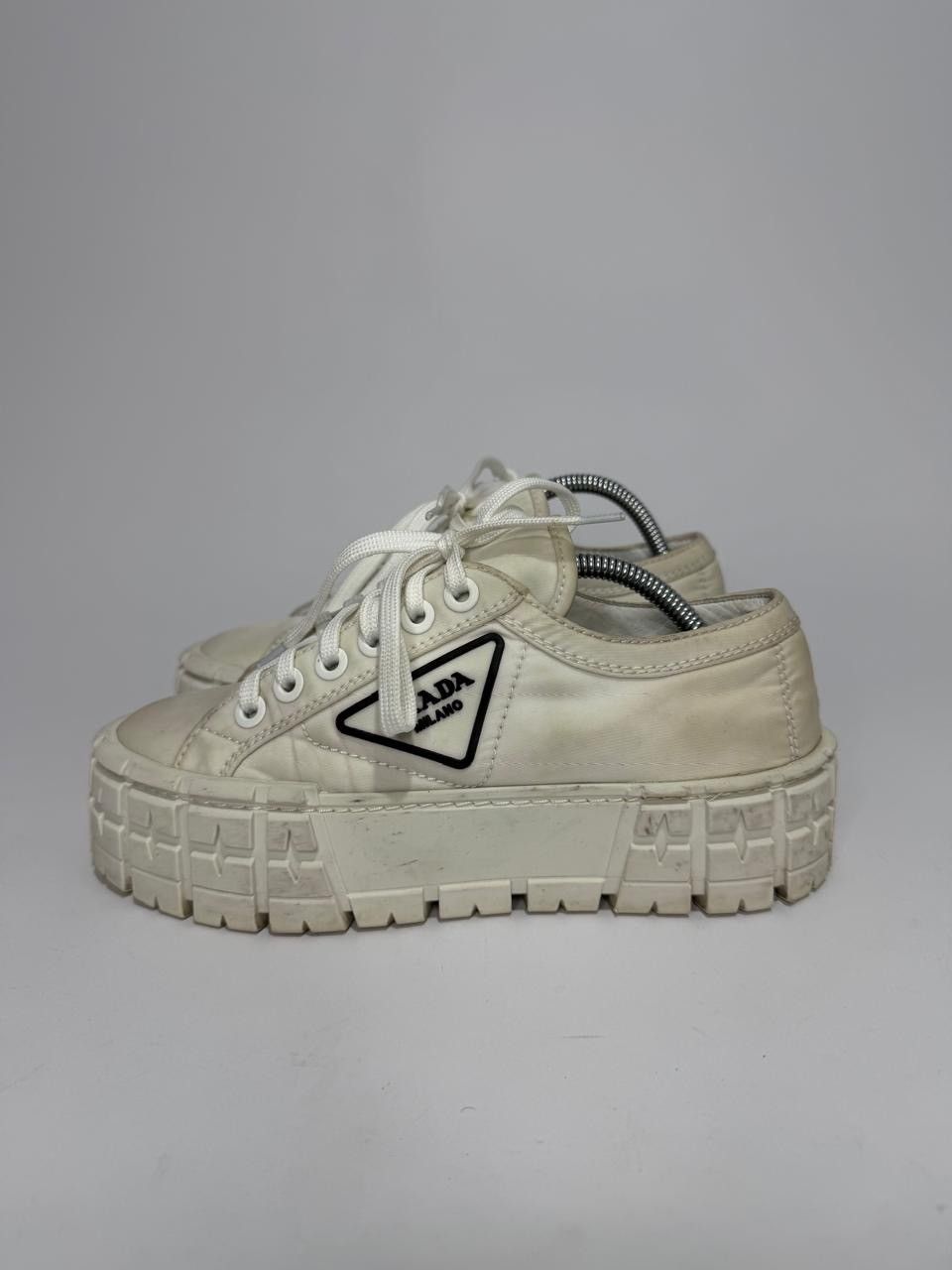 Prada Prada White Nylon Gabardine Low Top Sneakers EU37 Size US 7 / IT 37 - 1 Thumbnail
