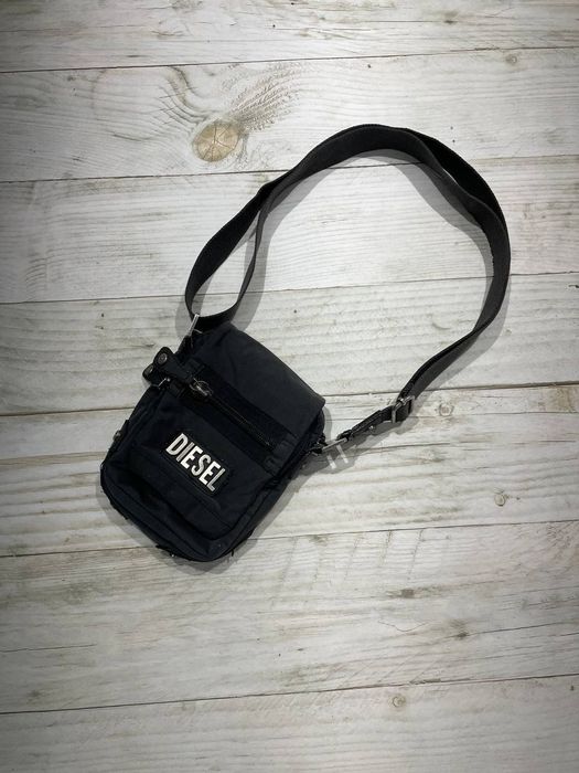 DIESEL metal logo shoulder bag ビンテージ Y2K-