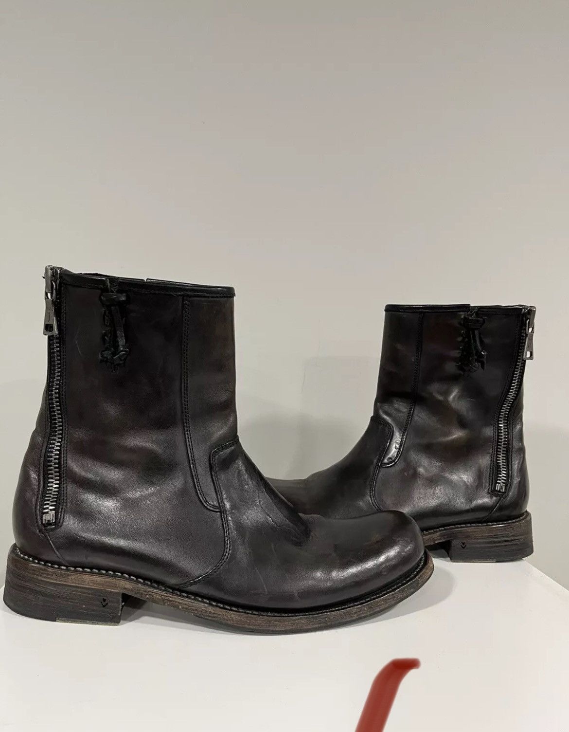 John Varvatos Engineer double back zip boot. 8 Size US 8 / EU 41 - 10 Thumbnail