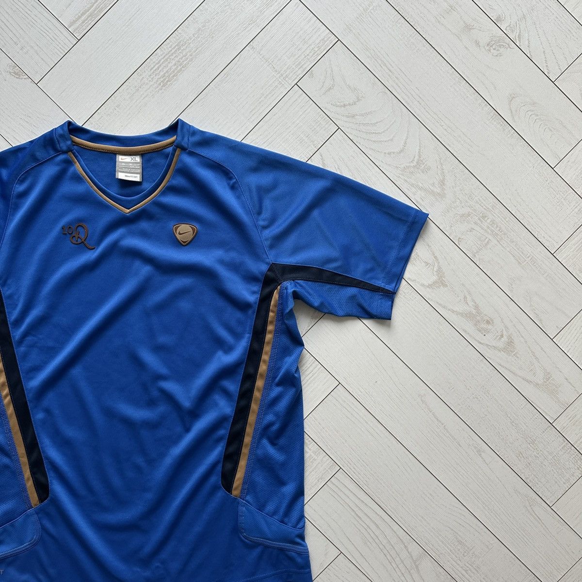 Nike Vintage 00s Nike x Ronaldinho 10 football training jersey Size US S / EU 44-46 / 1 - 2 Thumbnail