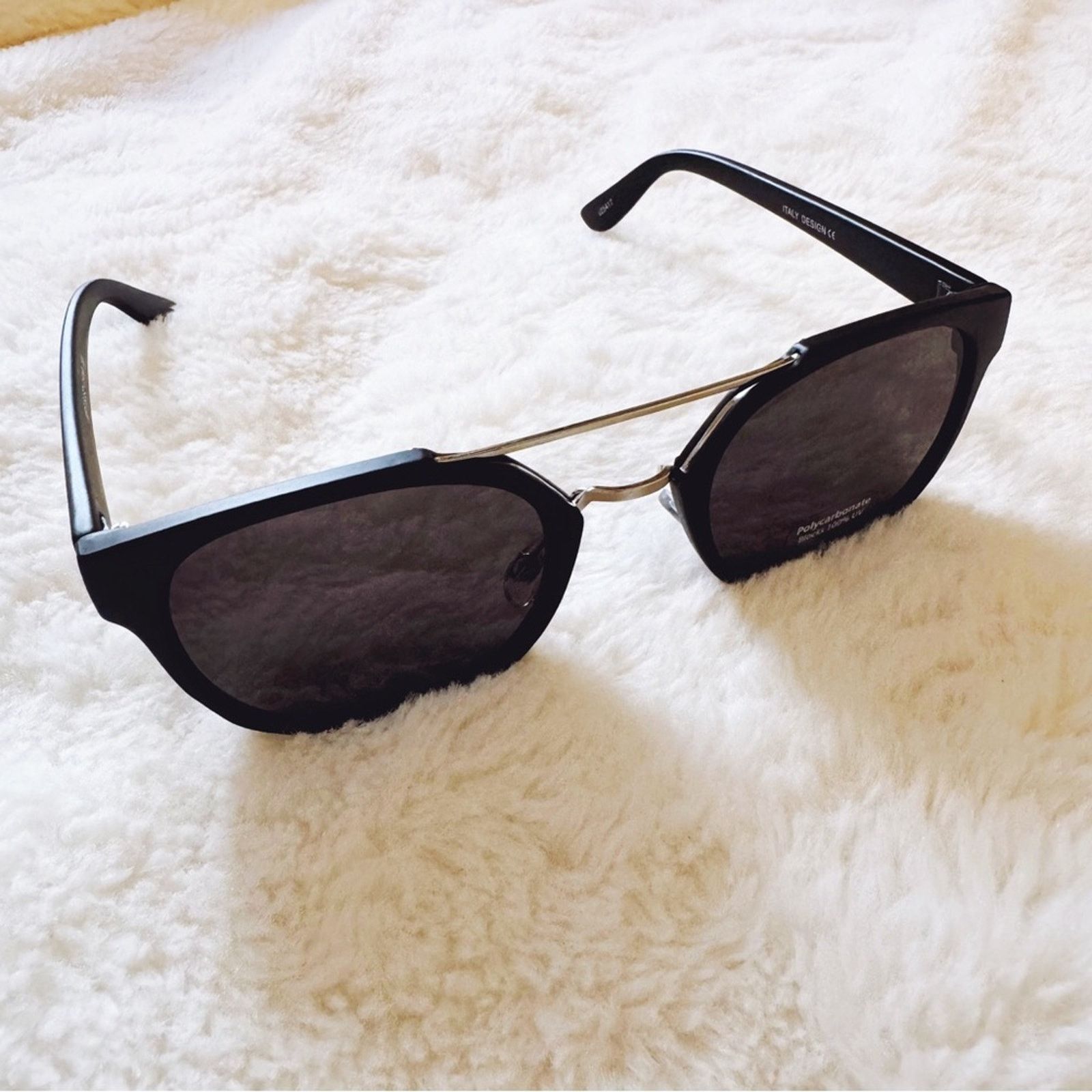 Other Alina Black Bold Round Sunglasses Size ONE SIZE - 4 Thumbnail