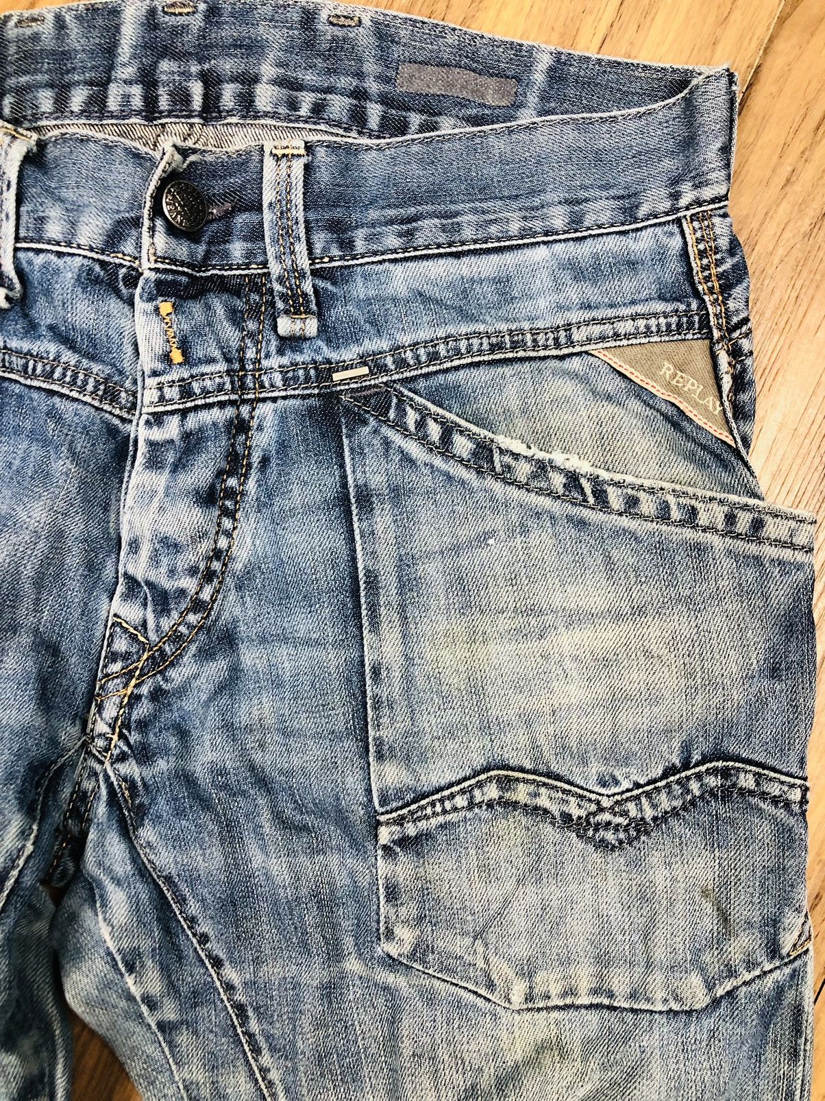 Replay REPLAY Regular Fit Distressed Jeans (38) Size US 31 - 6 Thumbnail