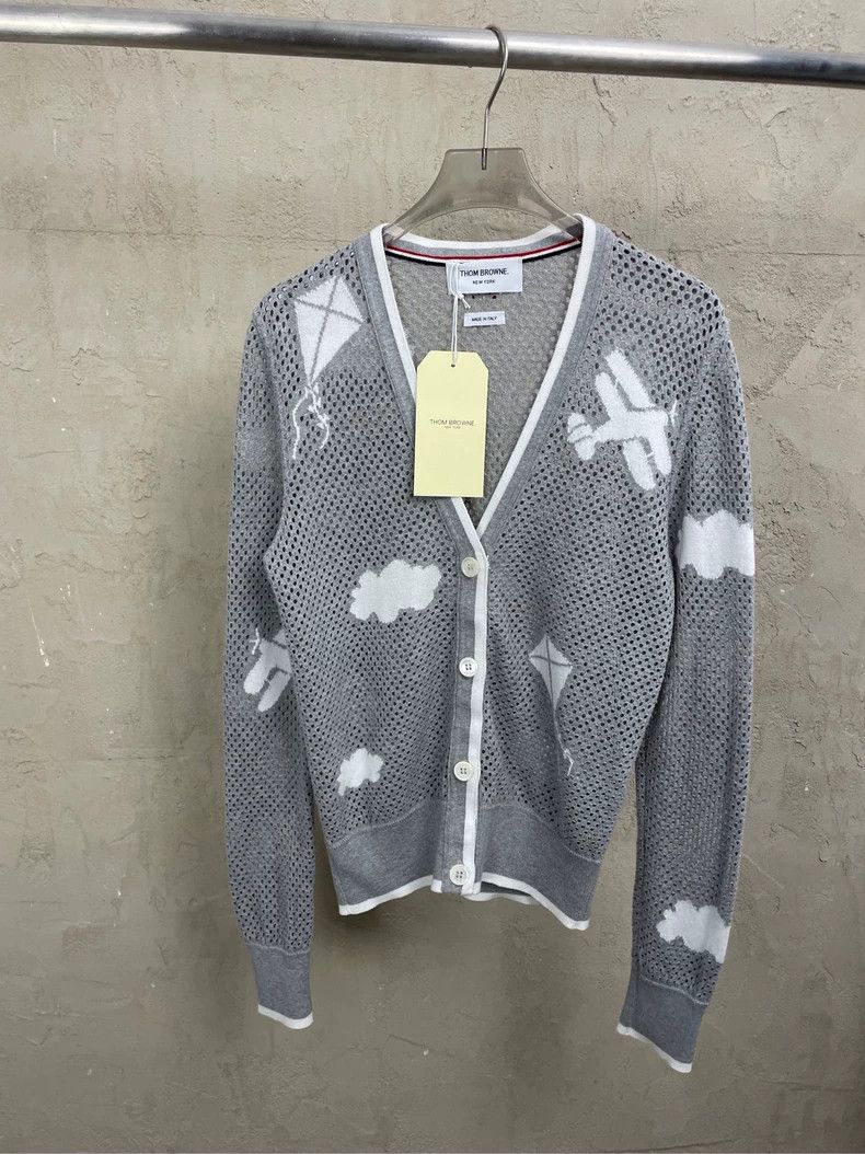 Thom Browne Thom browne Gray show small airplane cloud kite mesh knitte Size US XXS / EU 40 - 1 Thumbnail
