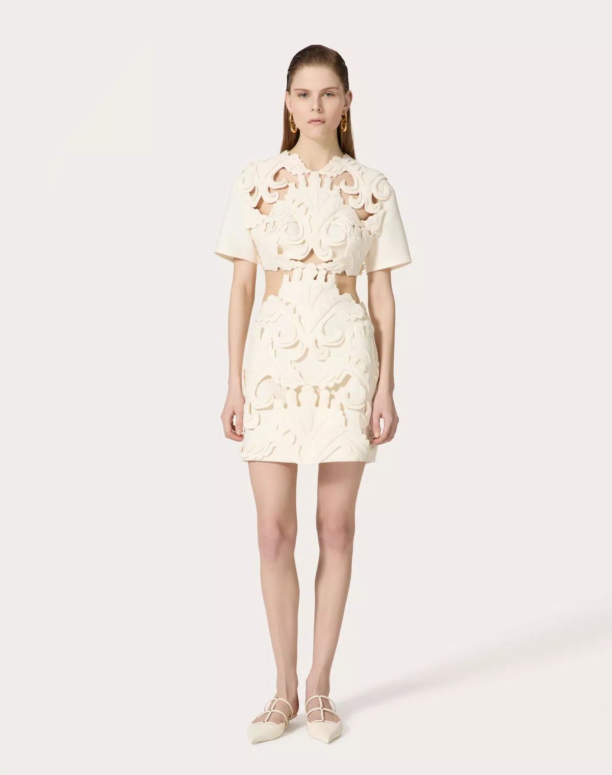 Valentino o1s1wg110525 Embroidered Crepe Couture Short Dress in White Size S / US 4 / IT 40 - 4 Thumbnail