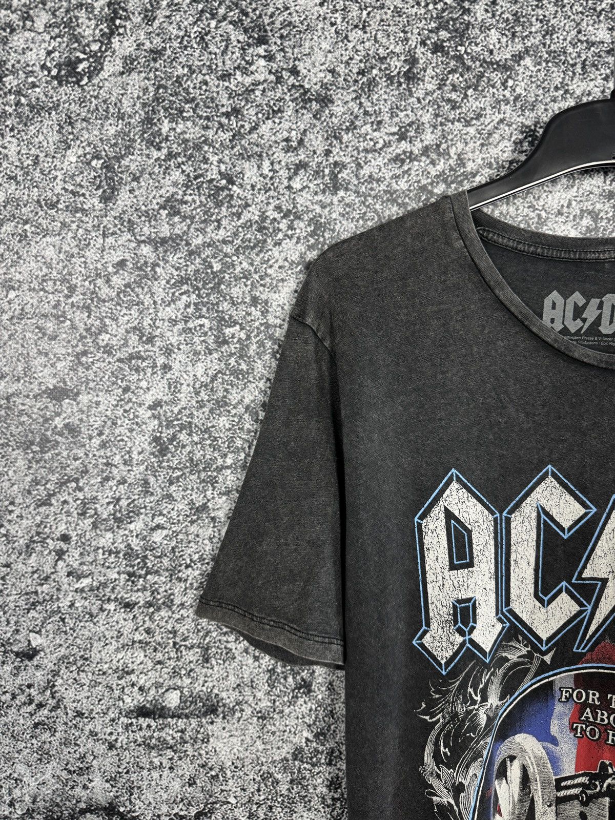 AC/DC × Band Tees AC/DC T-Shirt For Those About To Rock British Tour 1982 XL Size US XL / EU 56 / 4 - 3 Thumbnail