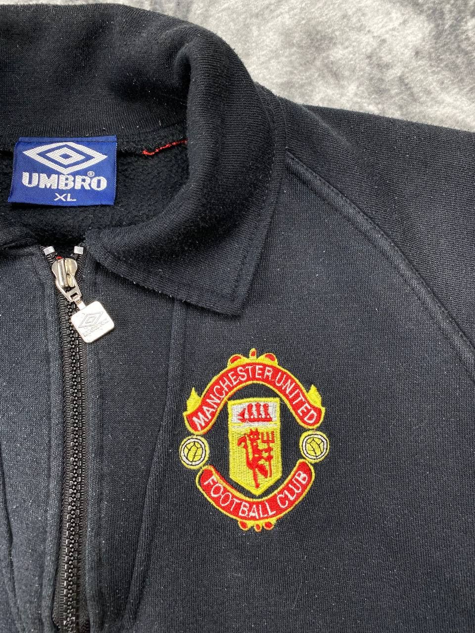 Umbro Vintage Umbro Manchester United 90s 1/4 Zip Sweatshirt Size US XL / EU 56 / 4 - 5 Thumbnail