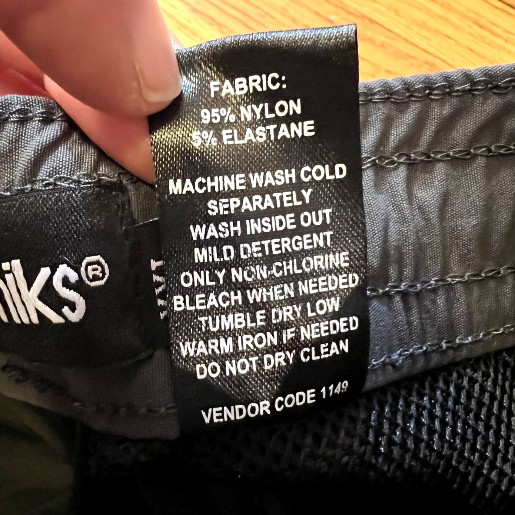 Akademiks Akademiks Hiking Pants Mens XXL Gray Nylon Ankle Jogger Performance Mens 2XL Jogger Pants Gray Nylon Ankle Hiking Pants Size US 39 - 7 Thumbnail
