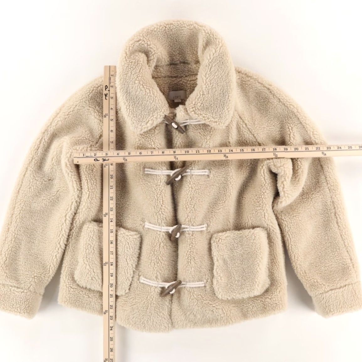 Loft VINTAGE Loft Sherpa Fleece Toggle Coat Jacket Sand Women's S Size S / US 4 / IT 40 - 3 Thumbnail