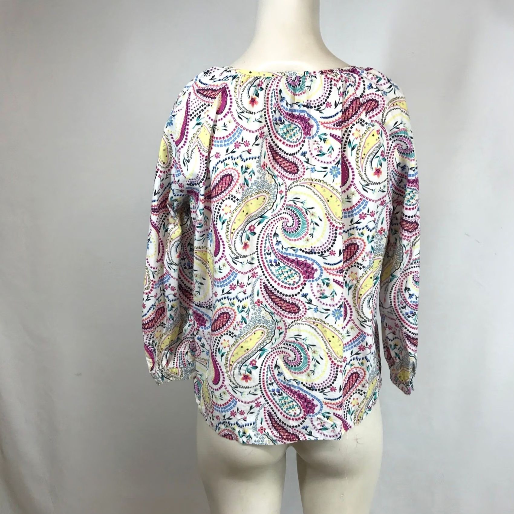 Talbots VINTAGE Talbots Petites Paisley Floral Cotton Blouse White Pink Yellow MP 3/4 Sleeve Size M / US 6-8 / IT 42-44 - 5 Thumbnail