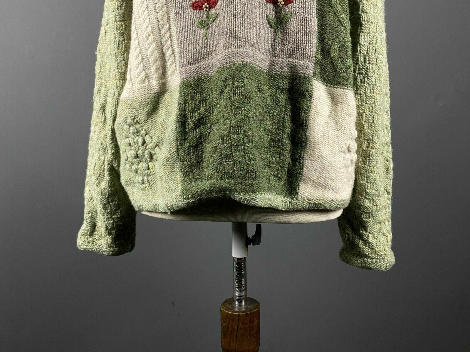 GIESSWEIN Giesswein Green Floral Pure Wool Cardigan Size D44 / US14 Size US M / EU 48-50 / 2 - 9 Thumbnail