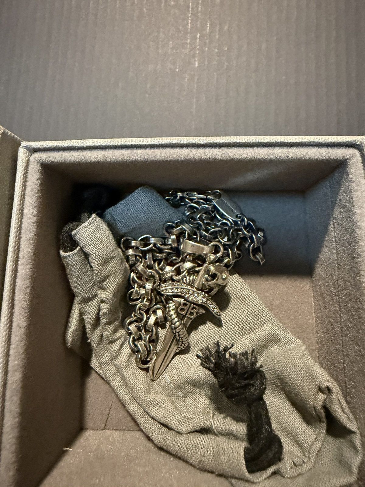 Balenciaga Balenciaga goth sword snake necklace Size ONE SIZE - 12 Thumbnail