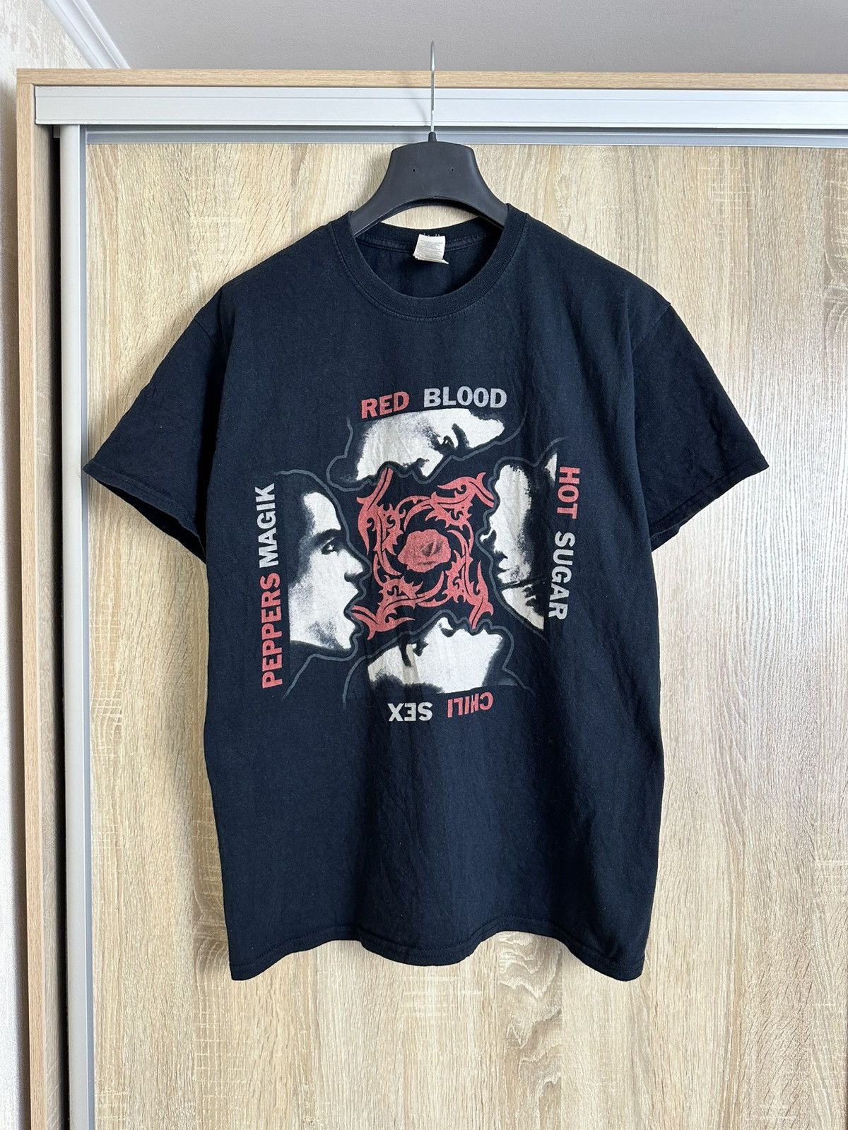 Band Tees 🔥 Red Hot Chili Peppers Blood Sugar Sex Magik Tee Shirt Y2K Size US L / EU 52-54 / 3 - 3 Thumbnail