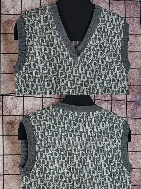 Dior Dior Women's Gray Wool Logo Sweater . Size L / US 10 / IT 46 - 4 Thumbnail