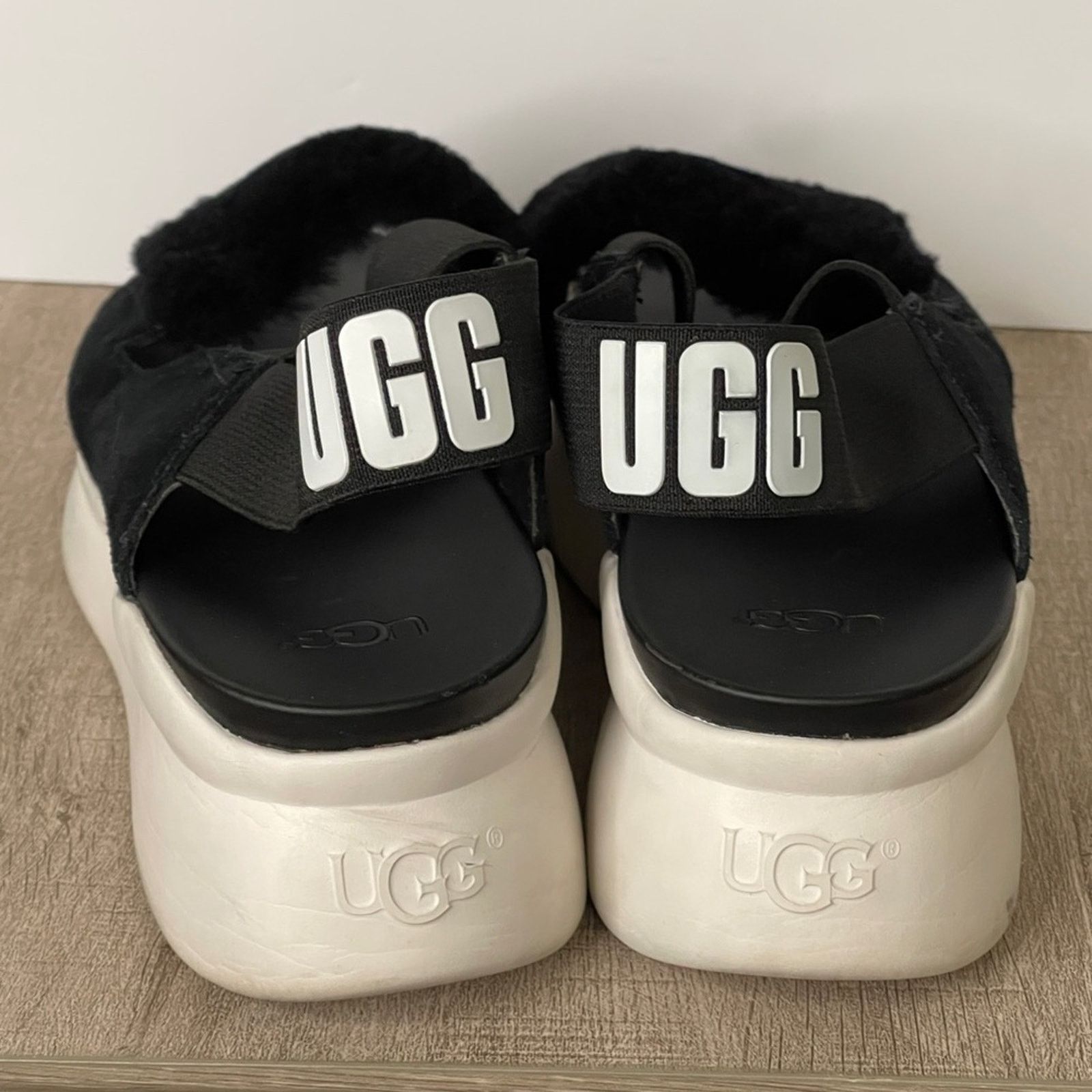 Ugg UGG BLACK SILVERLAKE SHEEPSKIN SNEAKER SANDALS SIZE 8 Size US 8 / IT 38 - 4 Thumbnail