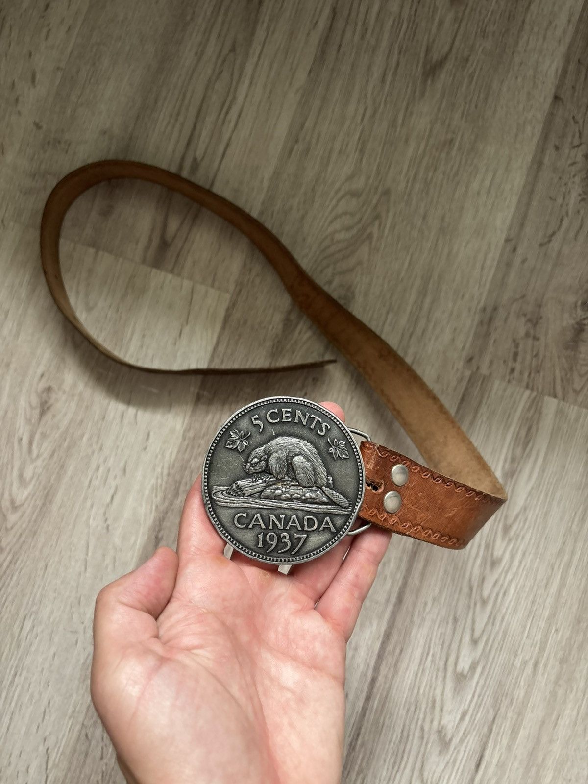Other Jimm Watson 1977 – Canada 5 Cents 1937 Beaver Belt Buckle Size ONE SIZE - 2 Thumbnail
