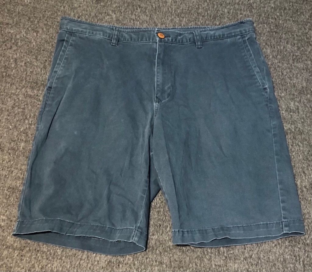 Tommy Bahama Tommy Bahama size 36 shorts Size US 36 / EU 52 - 1 Thumbnail