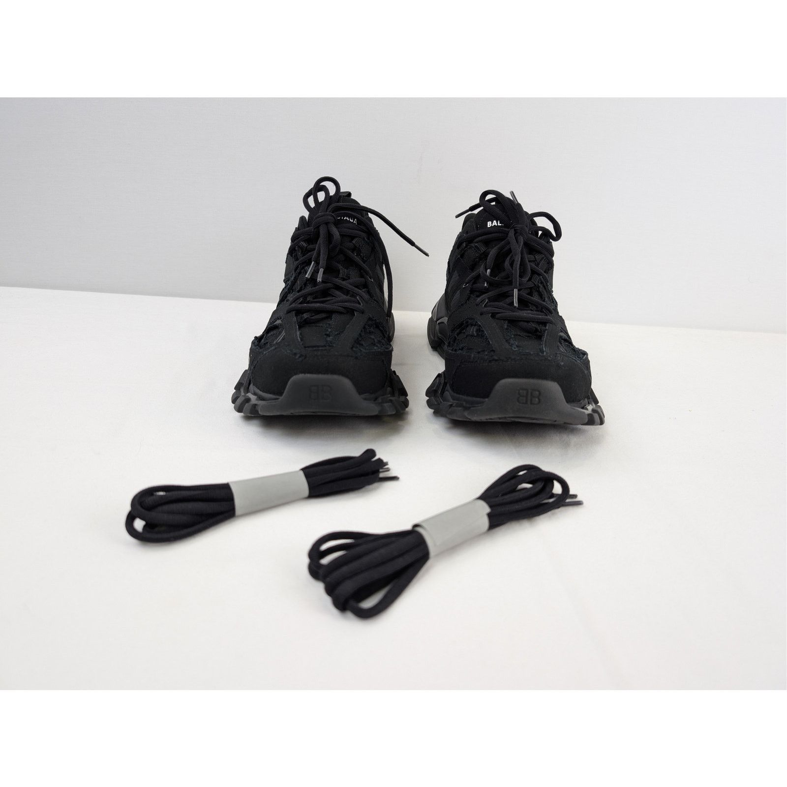 Balenciaga o1rshd1 Destroyed Canvas Track Sneakers in Black Size US 12 / EU 45 - 10 Thumbnail