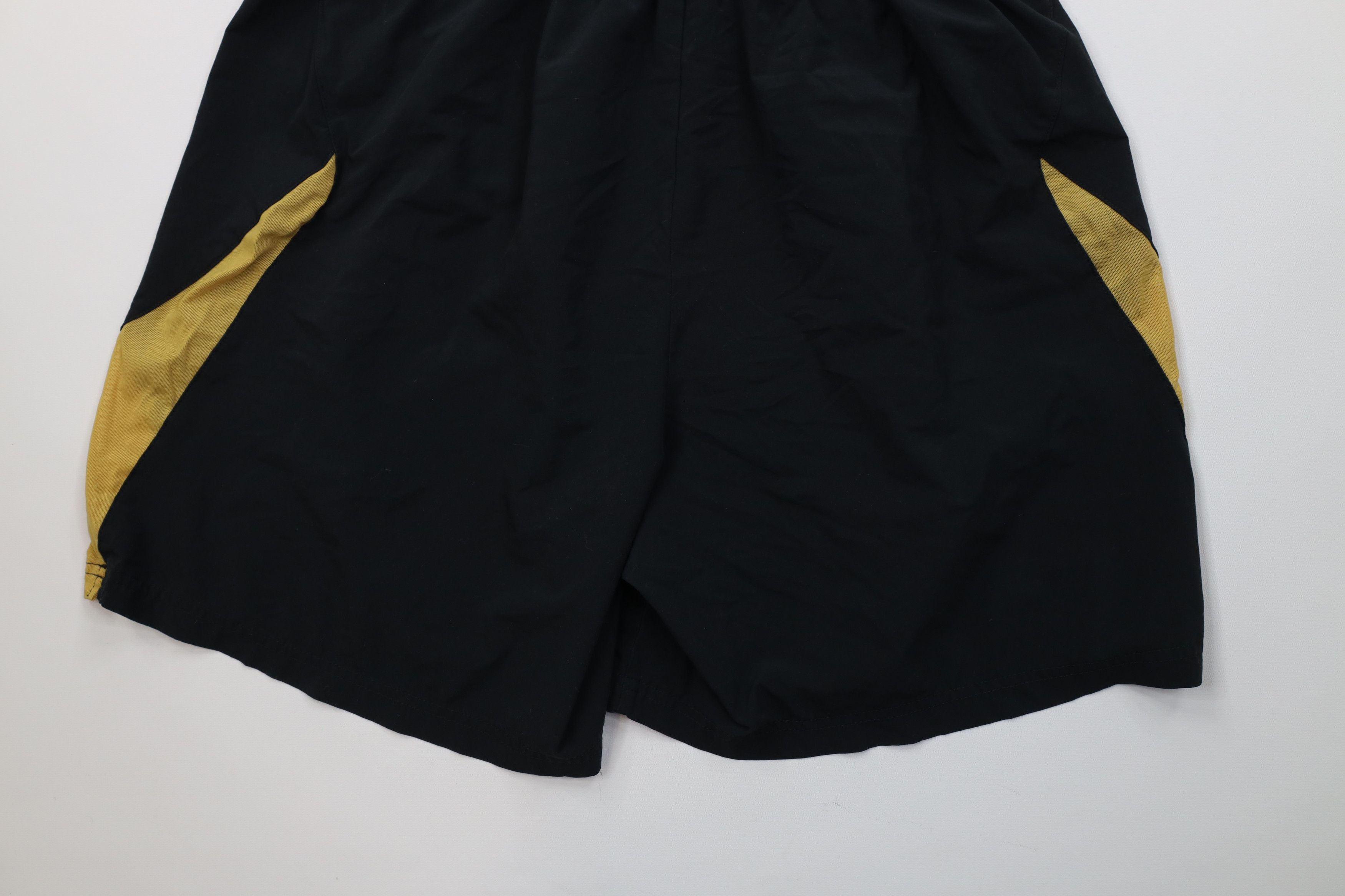 Nike Vintage Nike Travis Scott Mini Swoosh Lined Running Shorts Size US 34 / EU 50 - 11 Thumbnail